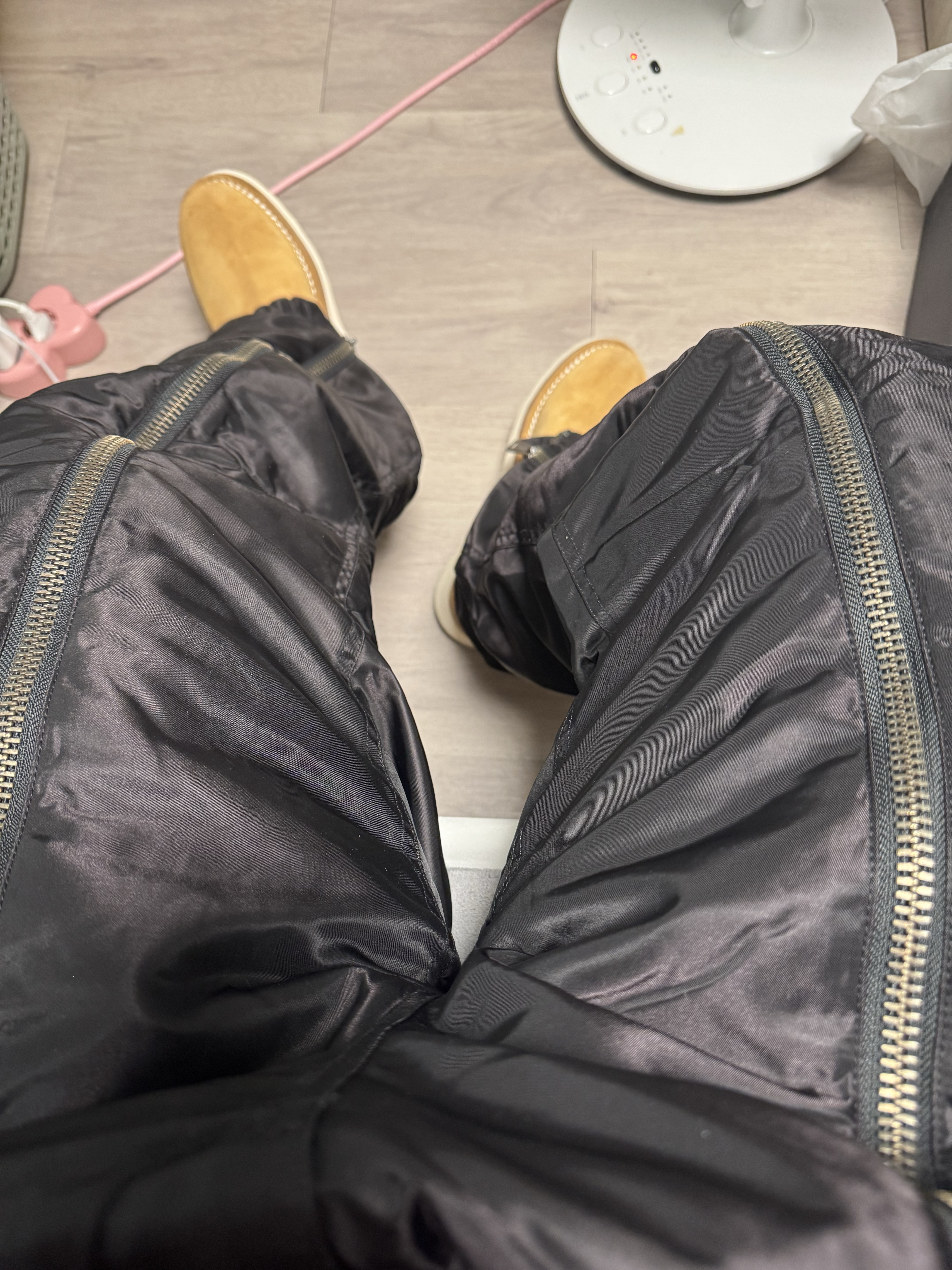 ALPHA INDUSTRIES A-11 Flight Pant Black 착용 스타일 - 2