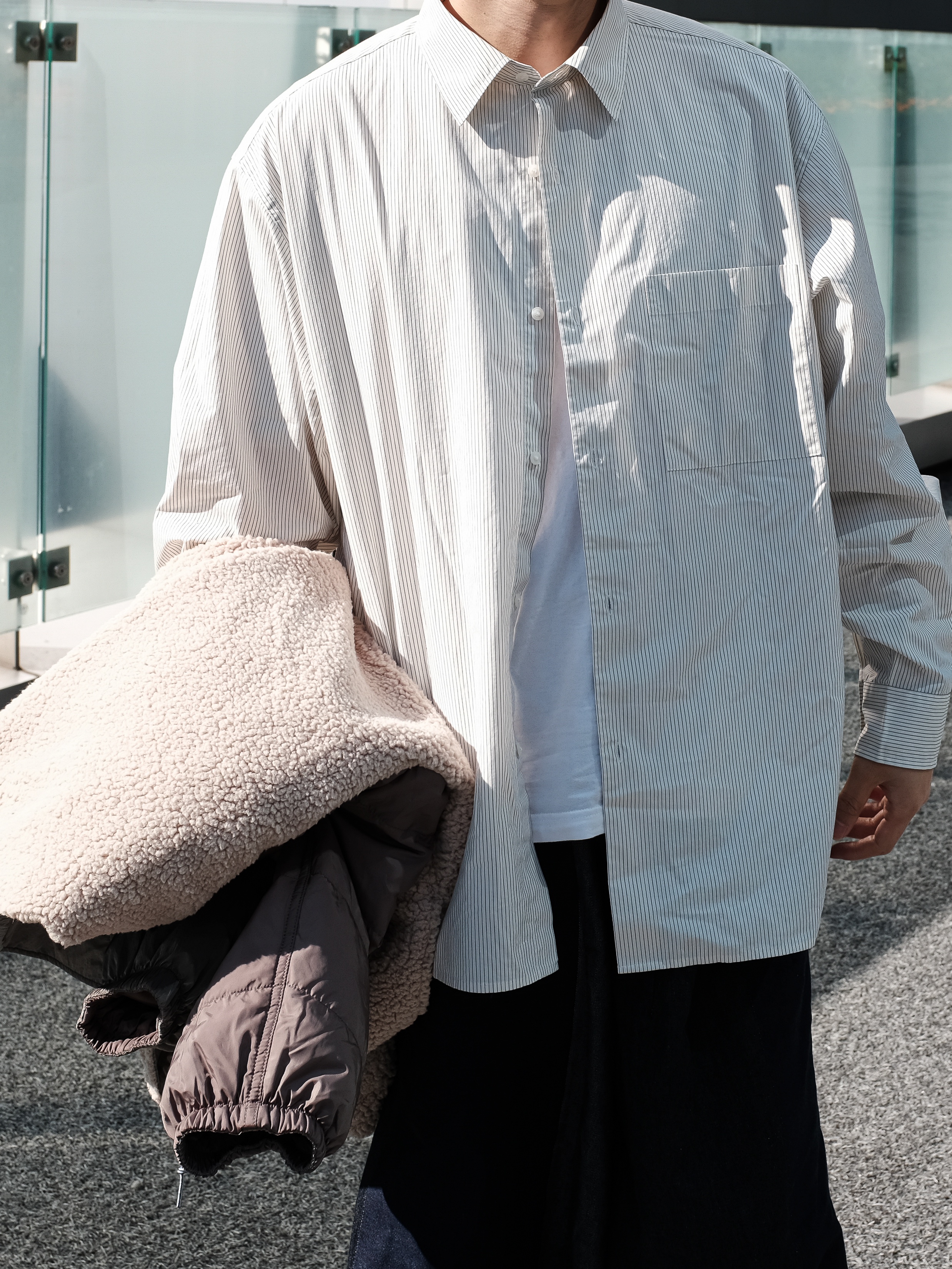 Nanamica Reversible Wind Jacket Beige, Clarks Wallabee Gtx Suede Black 착용 스타일 - 5