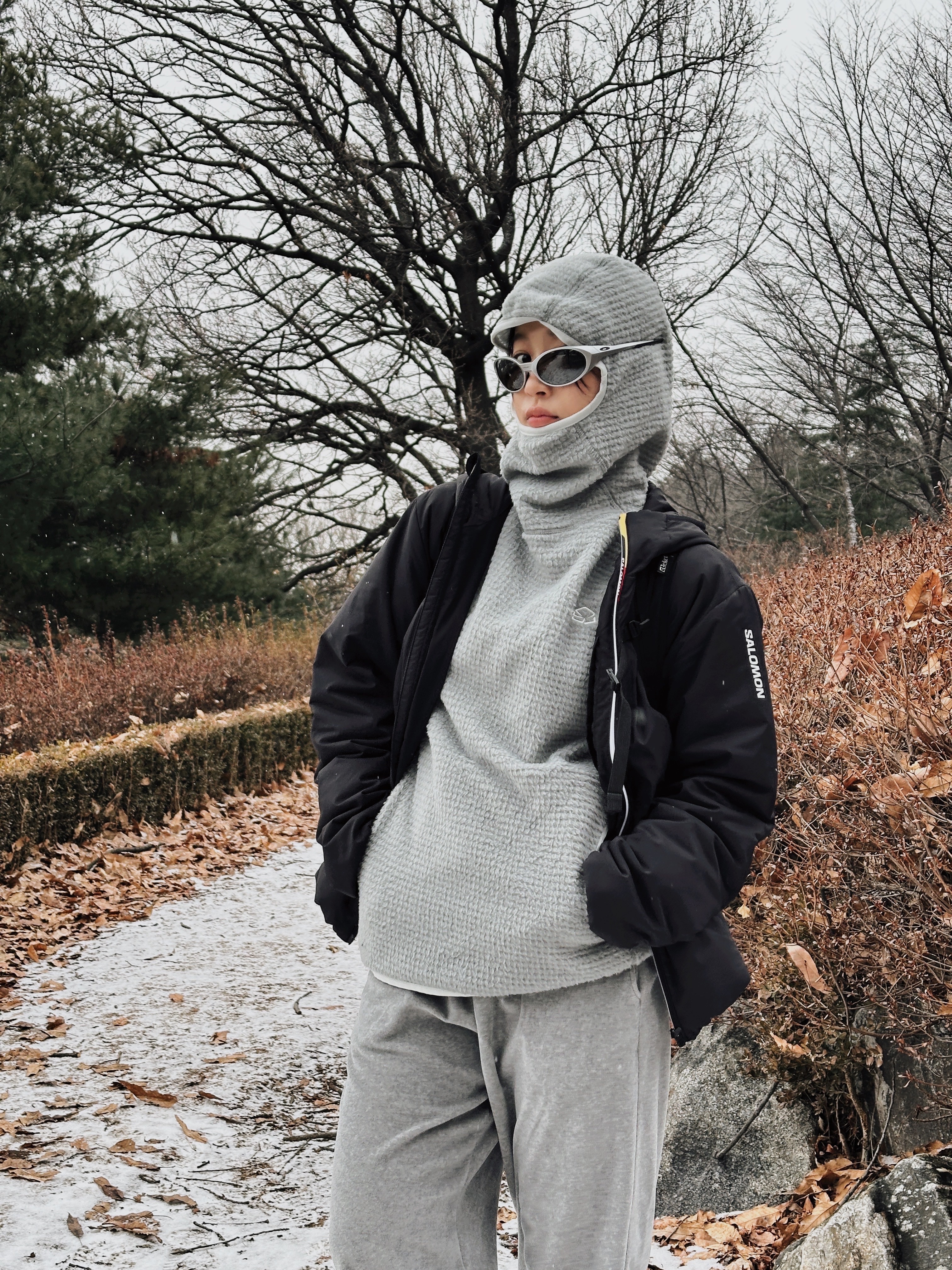 Oakley Eye Jacket Redux Silver Frame Prizm Black Polarized Lenses High Bridge Fit, Salomon Modisay Jacket Black 착용 스타일 - 1
