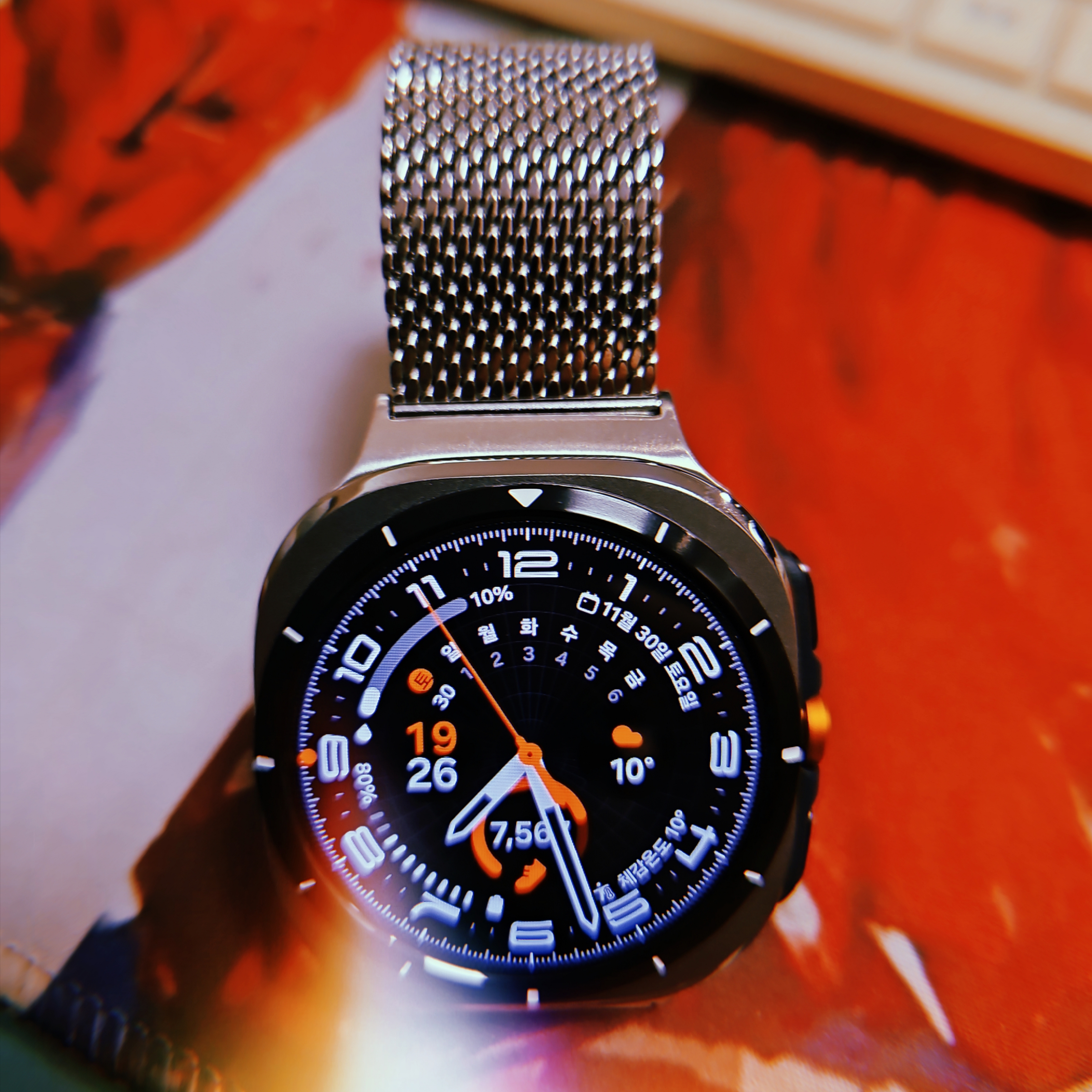 Samsung Galaxy Watch Ultra 47mm LTE Titanium Silver (Korean Ver.) 착용 스타일