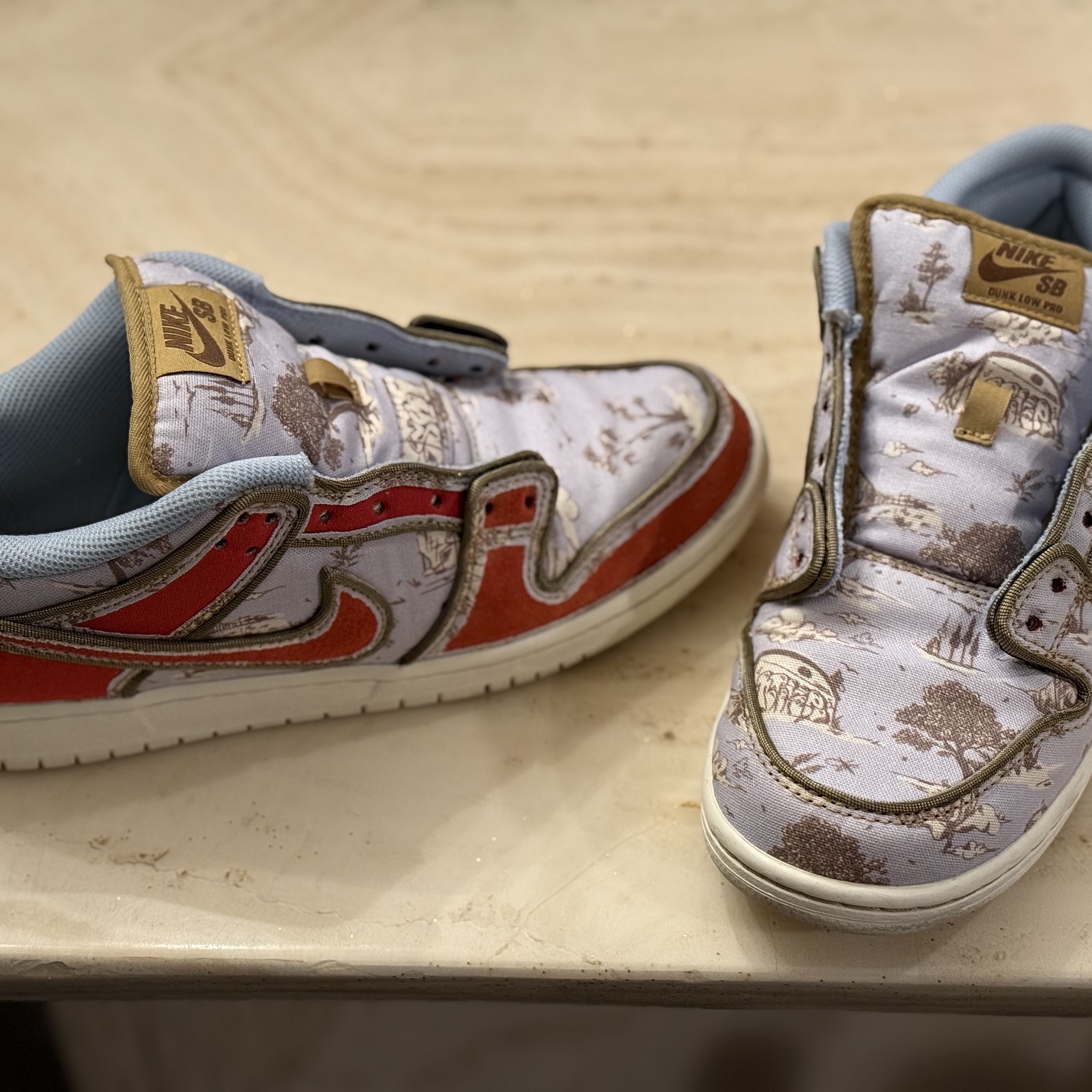 Nike SB Dunk Low Pro Premium Toile 착용 스타일