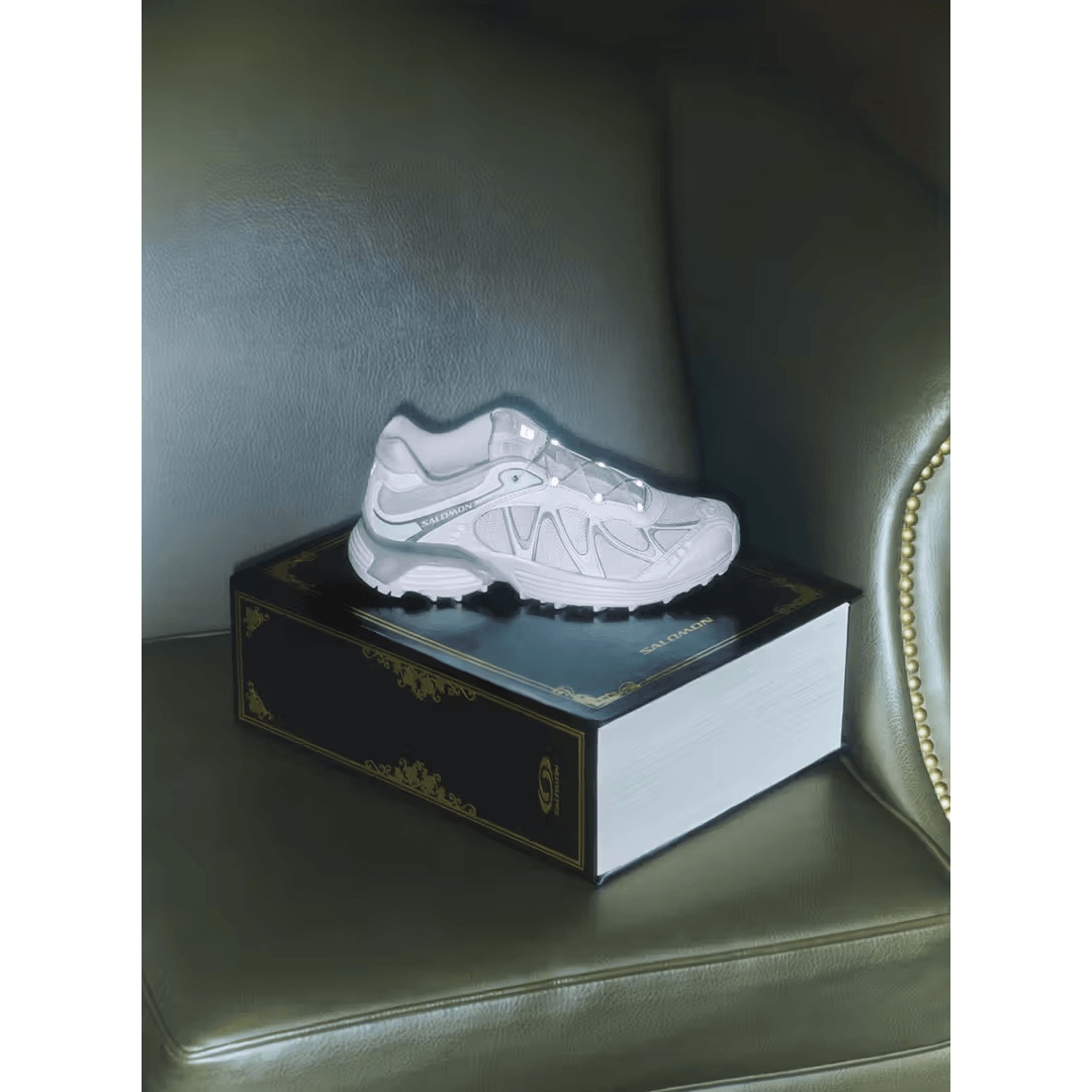 Salomon XT-Whisper White Lunar Rock, Salomon XT-Whisper Black Asphalt 착용 스타일 - 4