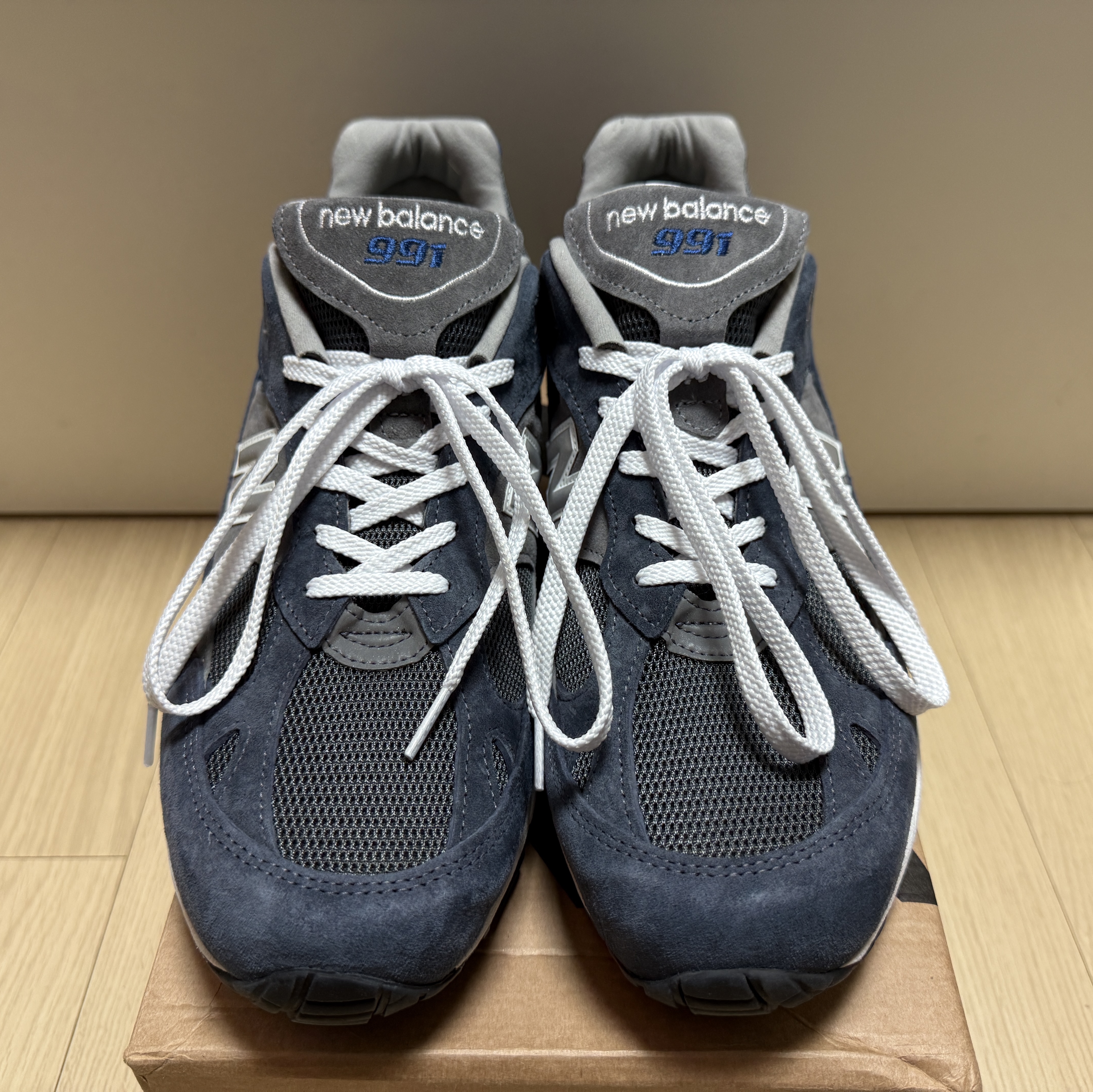 New Balance 991 Made in UK Grey Blue 착용 스타일 - 3
