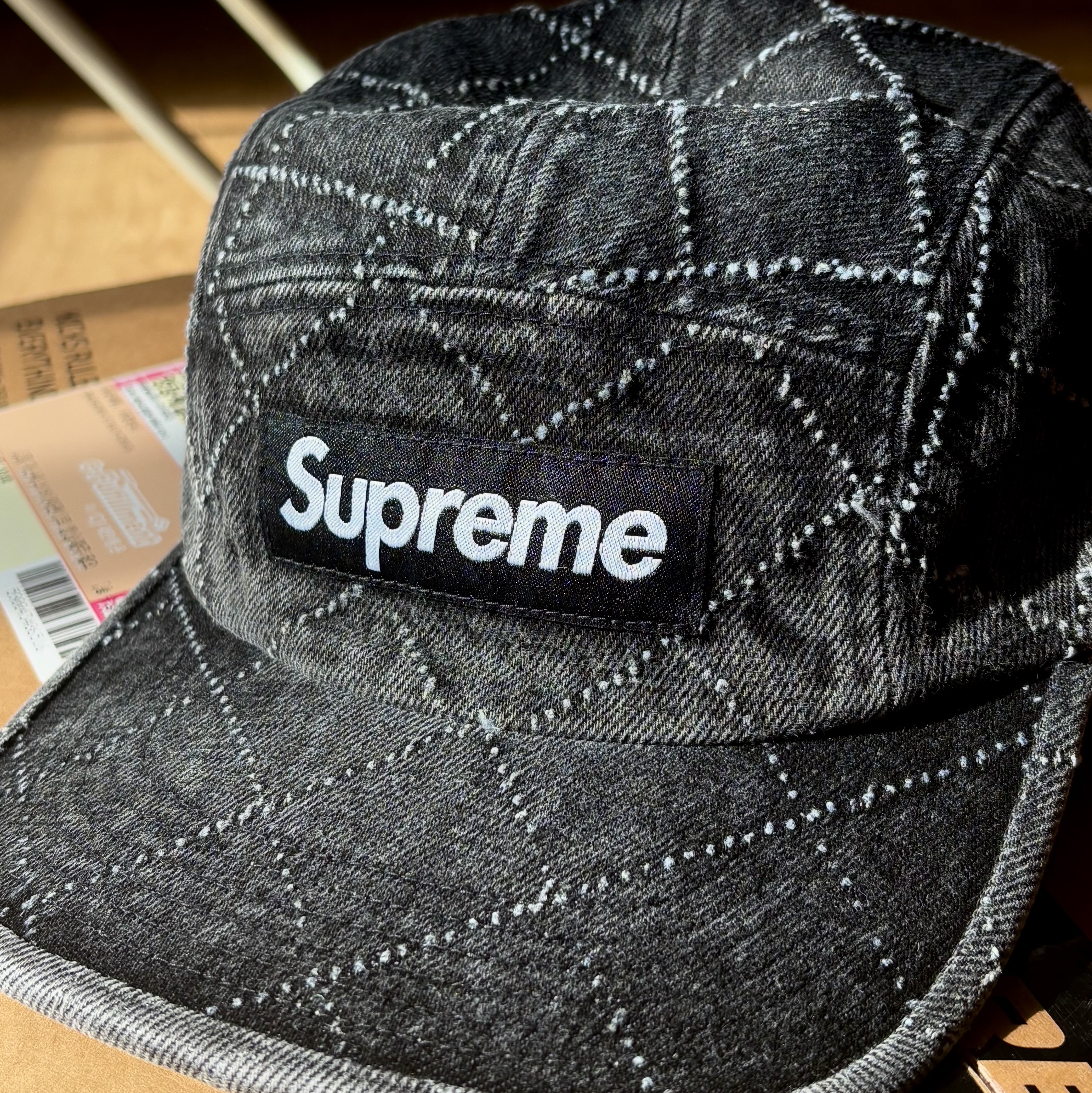 Supreme Punched Denim Camp Cap Black - 23FW 착용 스타일 - 3