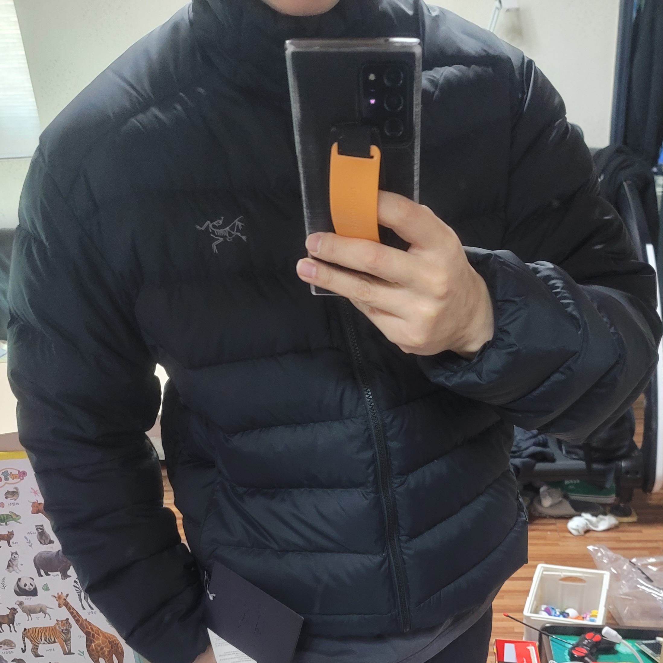 Arc'teryx Thorium Jacket Black 착용 스타일