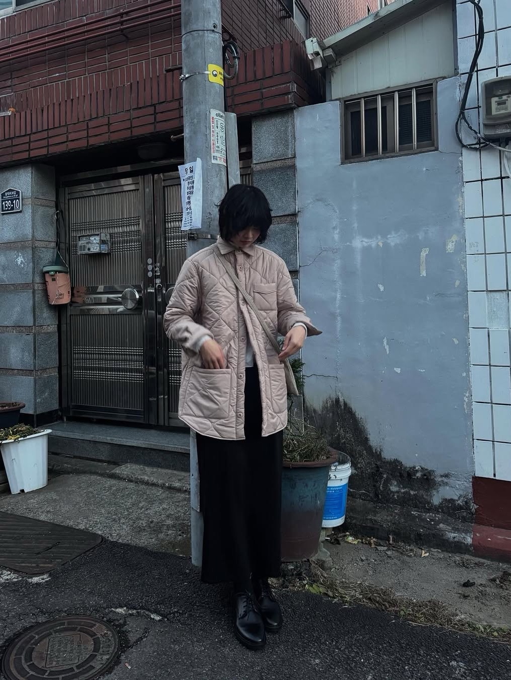 Safarispot  S.T.C QUILTING JACKET BEIGE, Safarispot  S.T.C QUILTING JACKET BLACK 착용 스타일