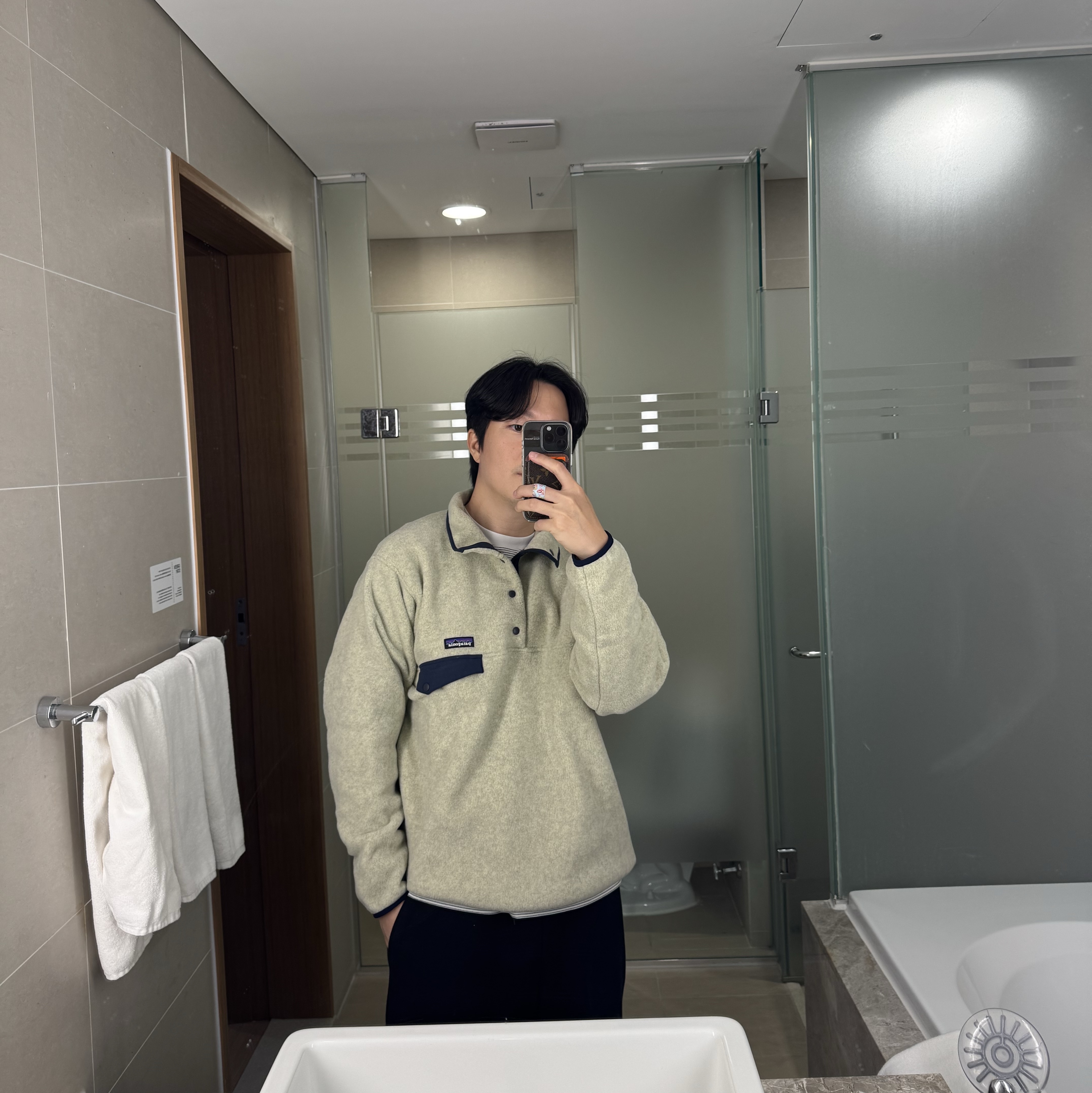 Patagonia Synchilla Snap-T Fleece Pullover Oatmeal Heather 착용 스타일 - 2