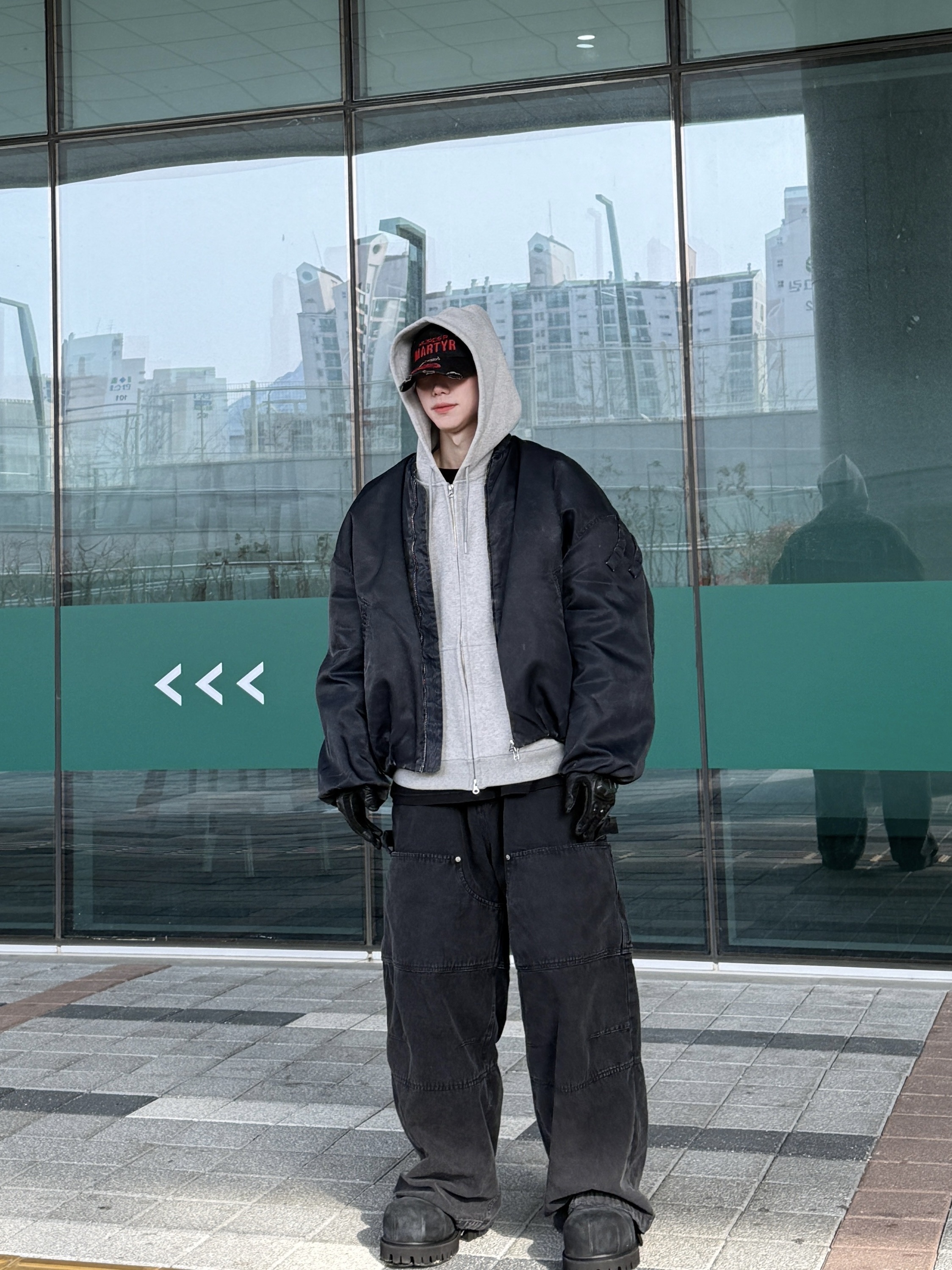 Undermycar Mu.89 Anti Fxxking Logo Play Brush Washed Henley Shirts Black, Nonnod Scuba Zip Hoodie Grey 착용 스타일 - 1