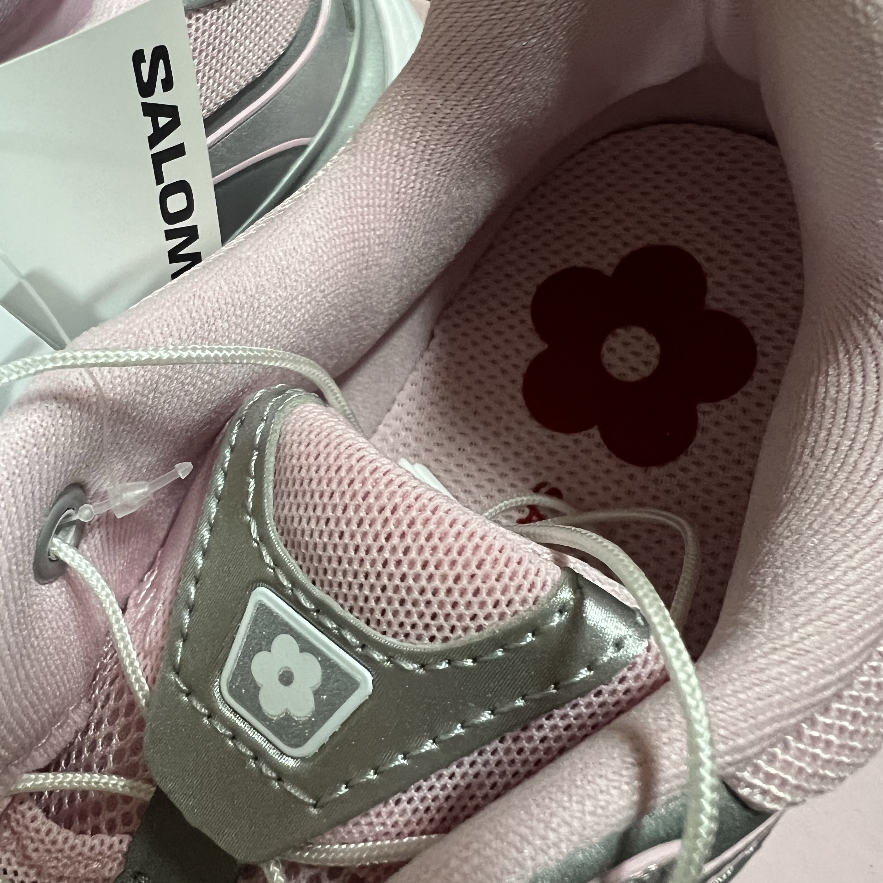 Salomon x Sandy Liang XT-Whisper Fairy Tale Silver 착용 스타일 - 2