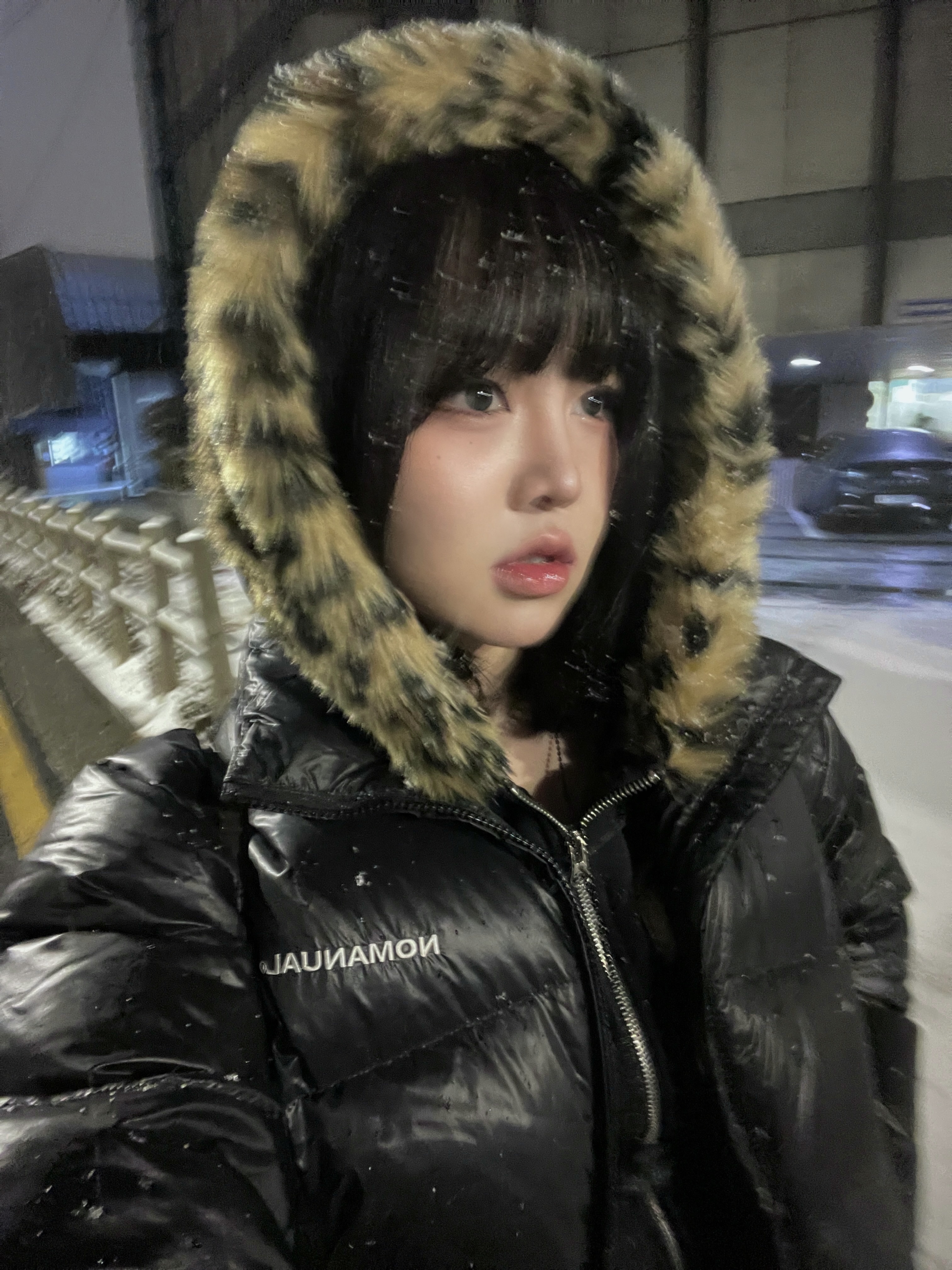 Gentle Monster Bijou De 02 Silver Clear 착용 스타일 - 5