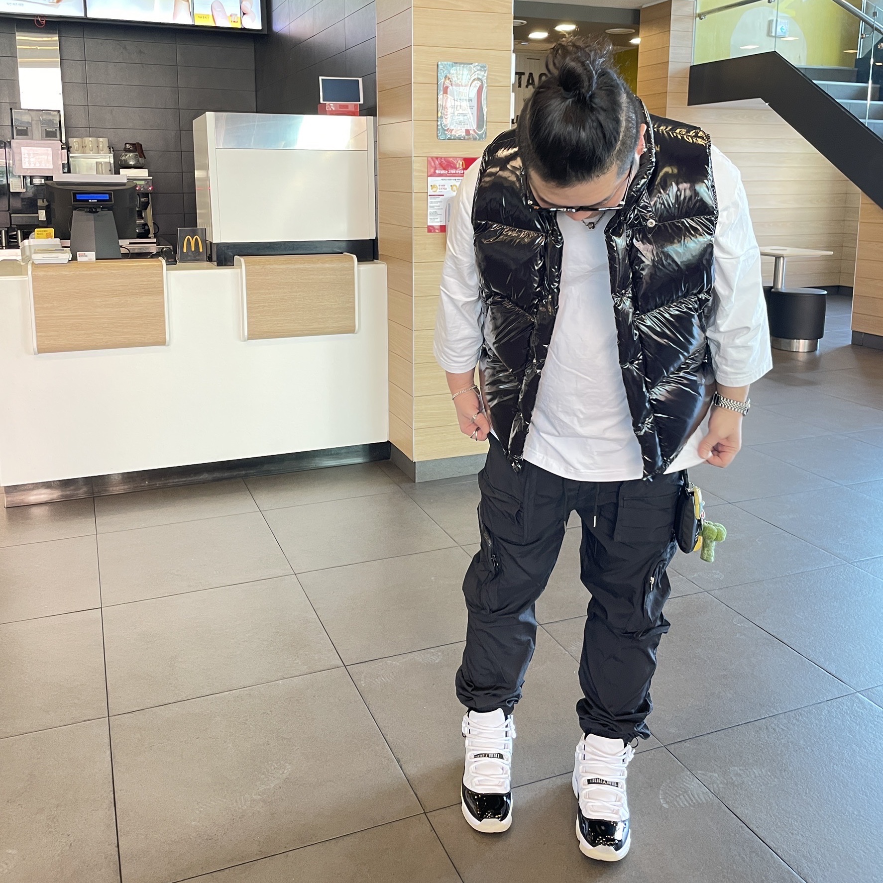 Jordan 11 Retro Gratitude 착용 스타일 - 1