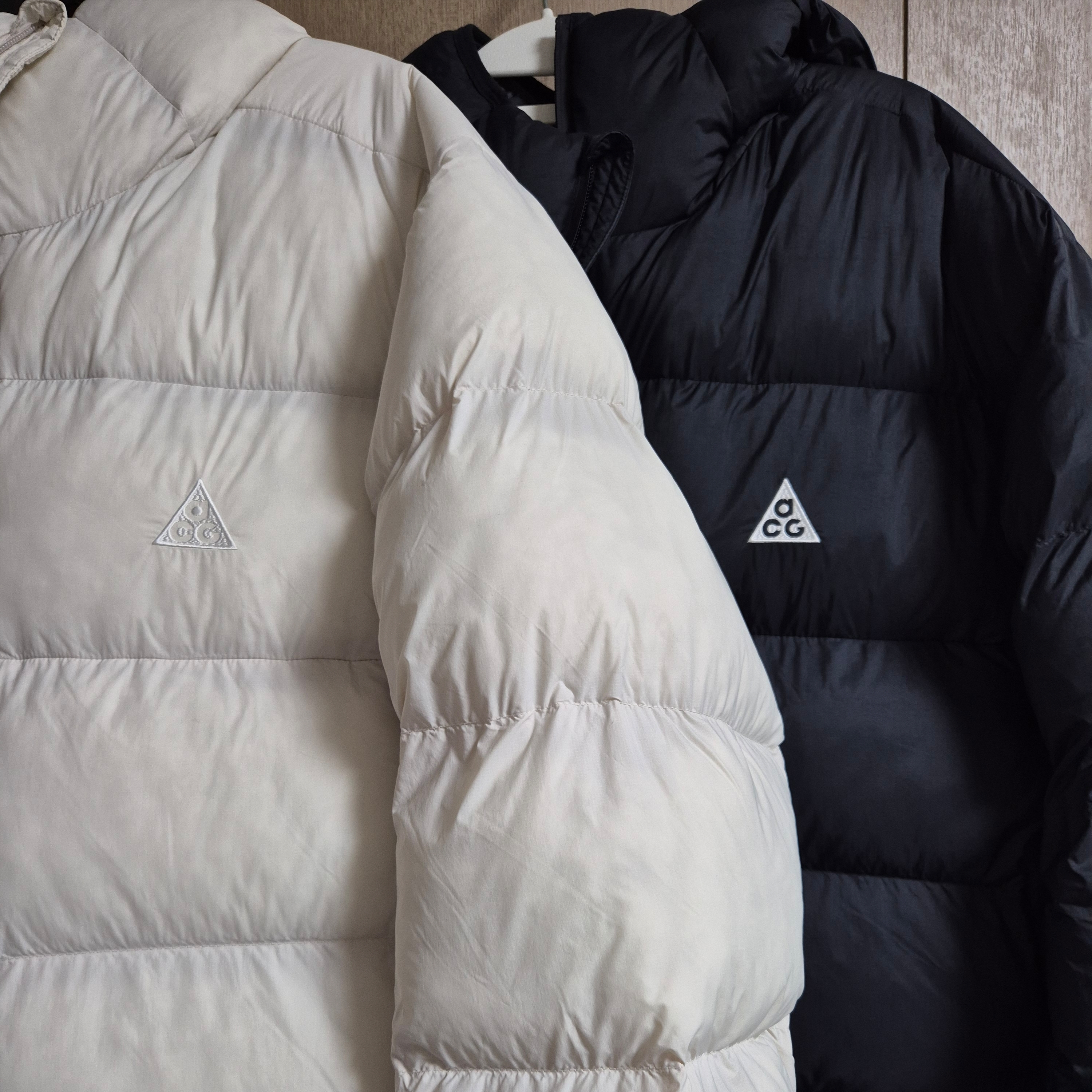 Nike ACG Therma-Fit ADV Lunar Lake Loose Hooded Jacket Light Orewood Brown - Asia, Nike ACG Therma-Fit ADV Lunar Lake Loose Hooded Jacket Black Summit White - Asia 착용 스타일