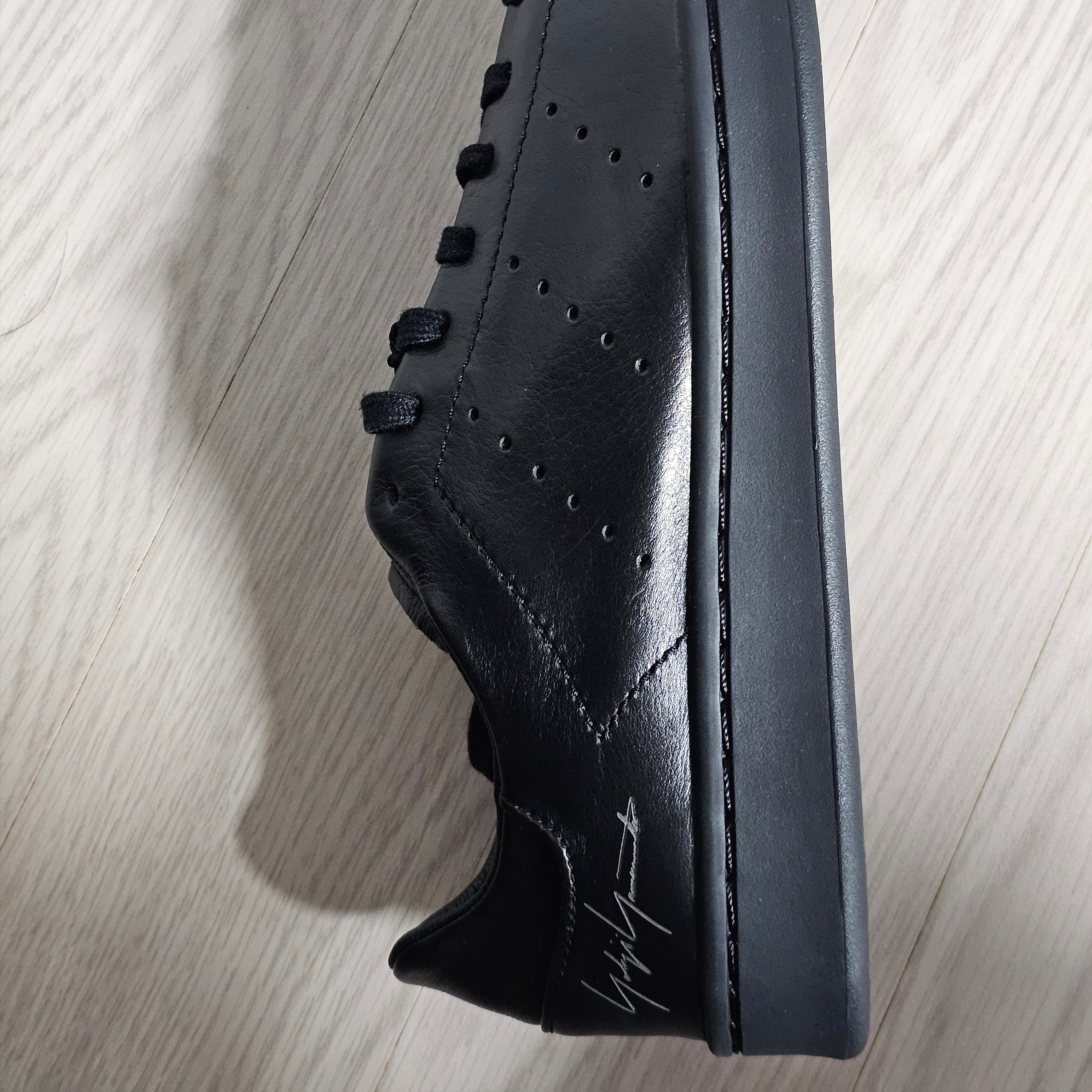 Y-3 Stan Smith Black 착용 스타일