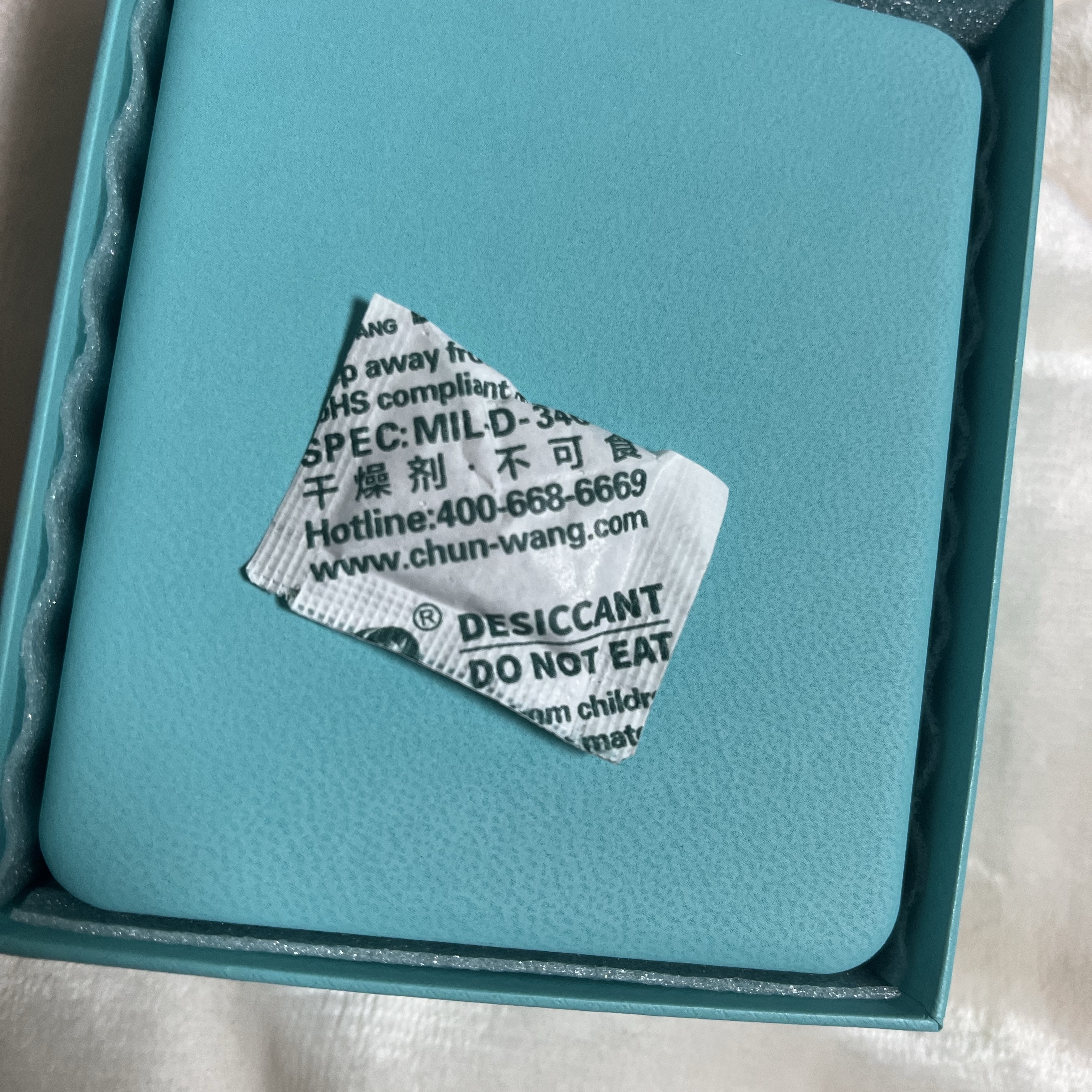 Tiffany & Co. Tiffany T Smile Pendant Small Rose Gold 착용 스타일 - 3