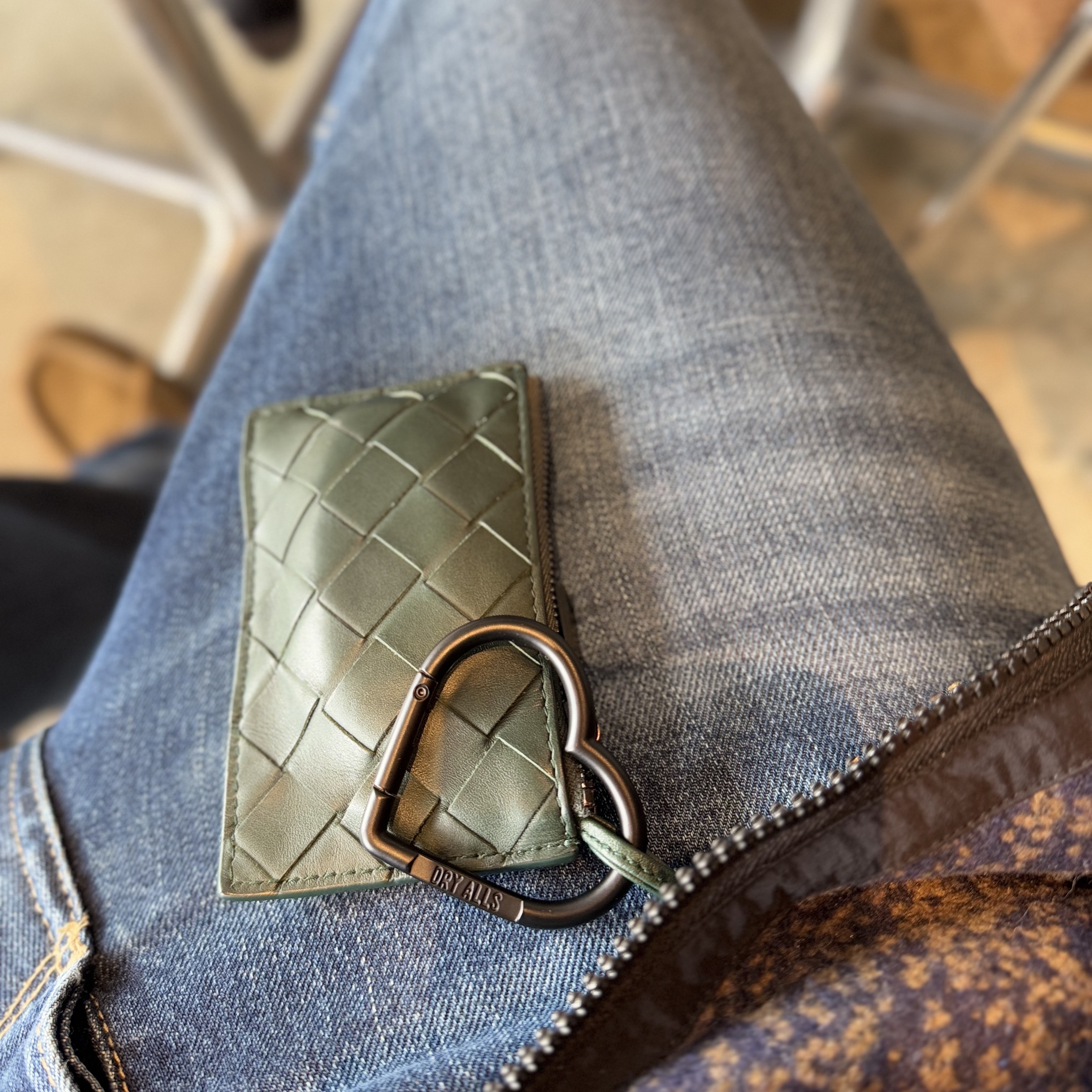 Astorflex Beenflex Whiskey, (W) UGG Tazz Braid Hardwood 착용 스타일 - 2