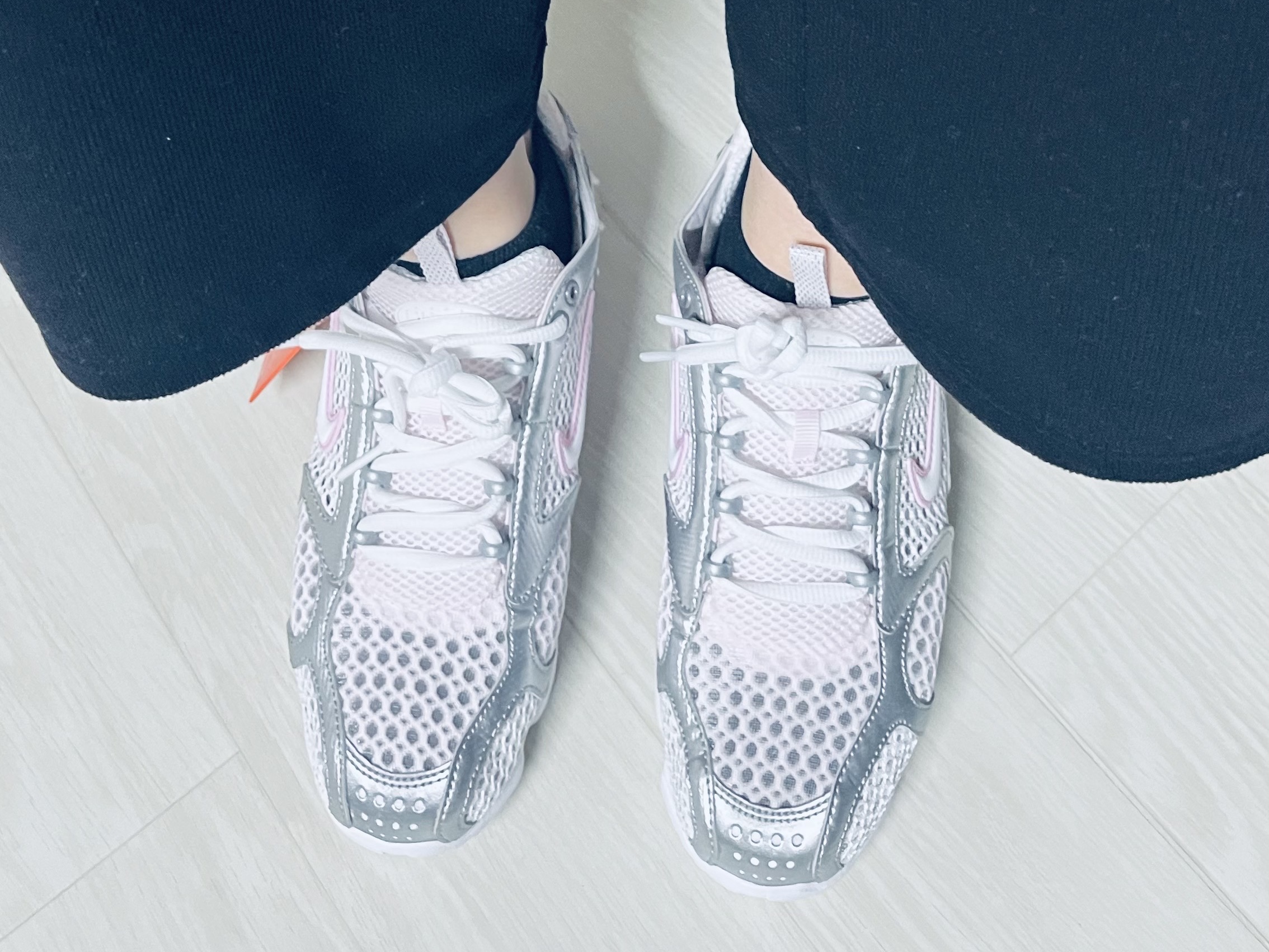 (W) Nike Air Zoom Spiridon Cage 2 Pale Pink 착용 스타일 - 1