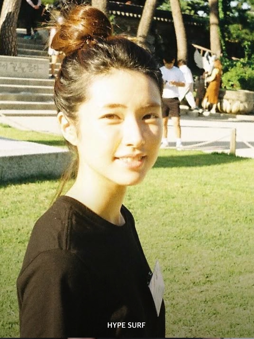 AMI Paris France T-Shirt White, Stussy Crowned T-Shirt White 착용 스타일 - 7