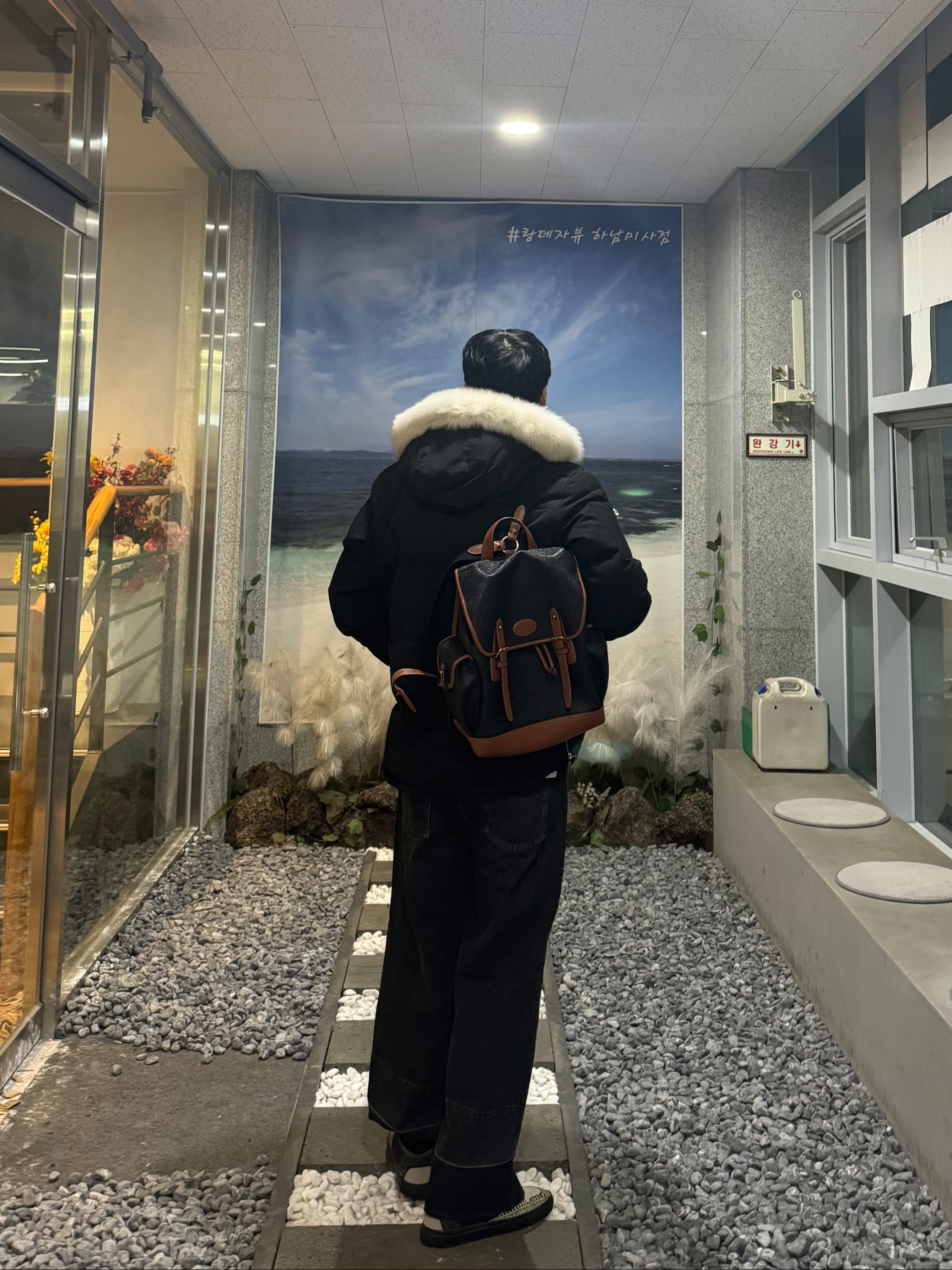 Moose Knuckles Threequarter Jacket White Fox Fur Black, Mulberry Heritage Backpack Mole Cognac Eco Scotchgrain 착용 스타일 - 2