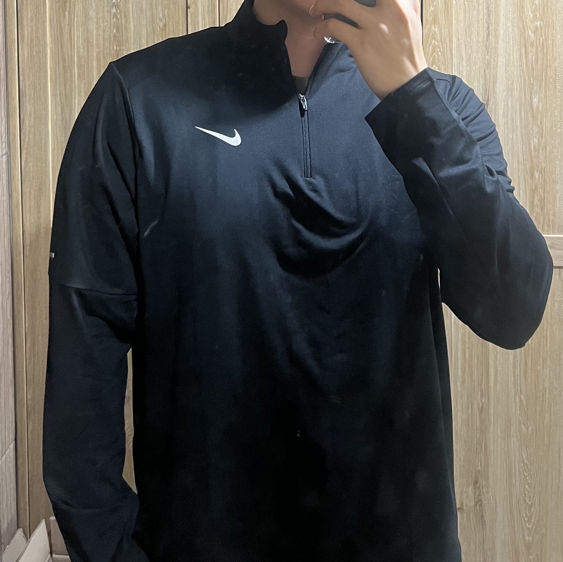 Nike Dri-Fit Element Quarter Zip Running Top Black 착용 스타일