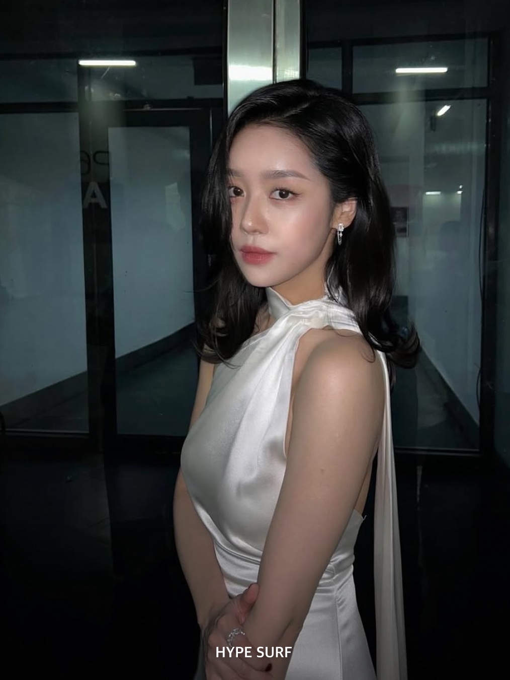 Gentle Monster Vonzo 01 Black, (W) Gucci Tweed Jacket with Embroidery Ivory 착용 스타일 - 8