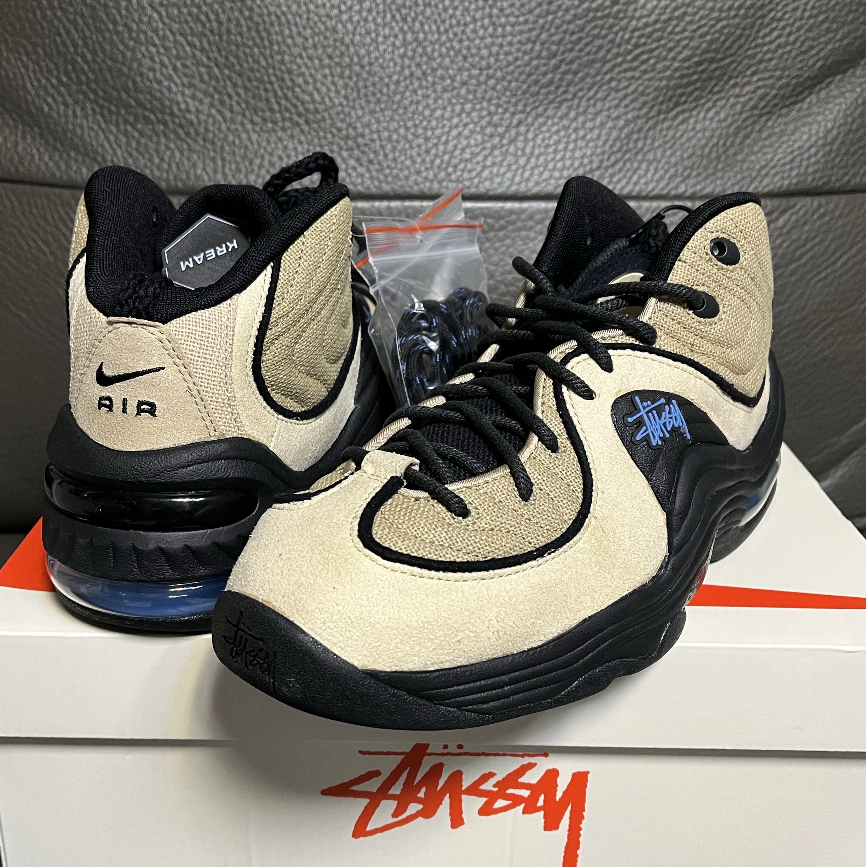 Nike x Stussy Air Penny II Rattan and Limestone 착용 스타일 - 2