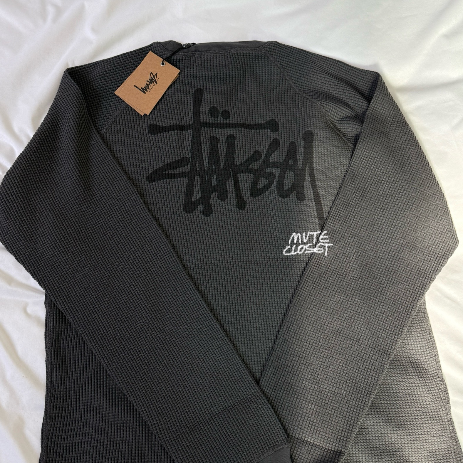 Stussy Raglan Thermal LS Crew Washed Black 착용 스타일 - 1