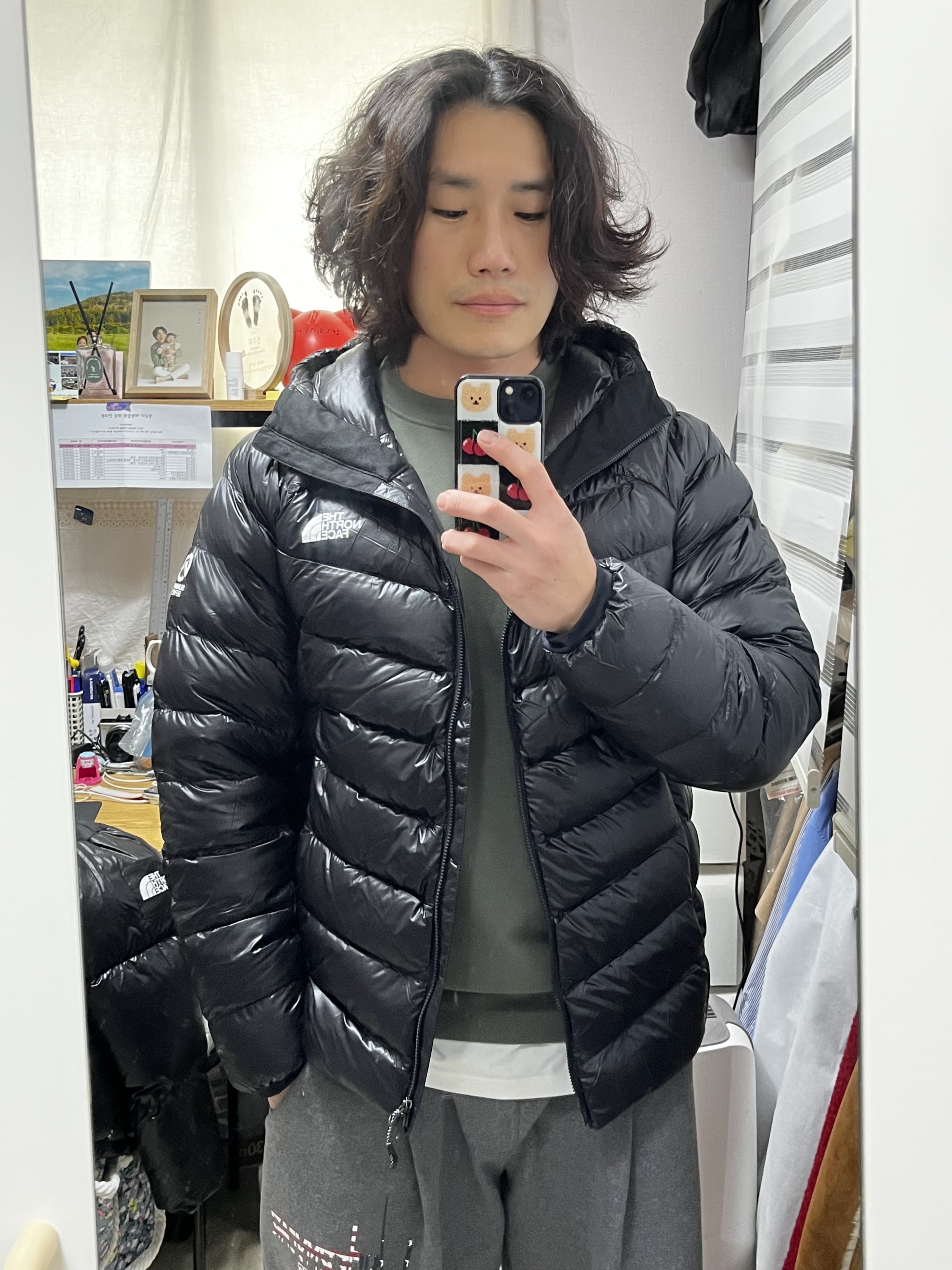 The North Face Summit Mattehorn RDS Down Jacket Real Black 착용 스타일 - 1