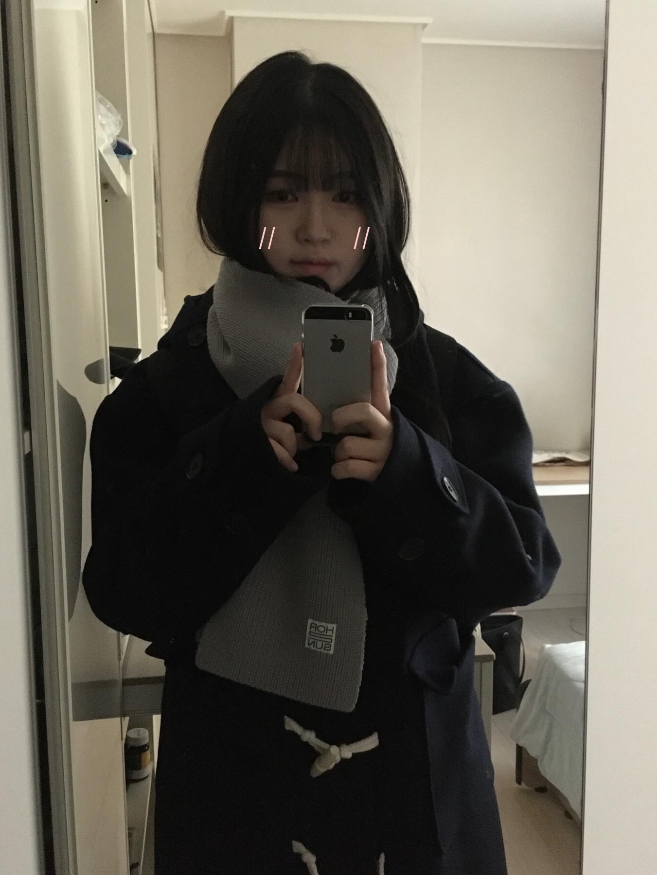 Horlisun Skiff Superfine Wool Knit Rib Muffler Melange Gray 착용 스타일 - 2