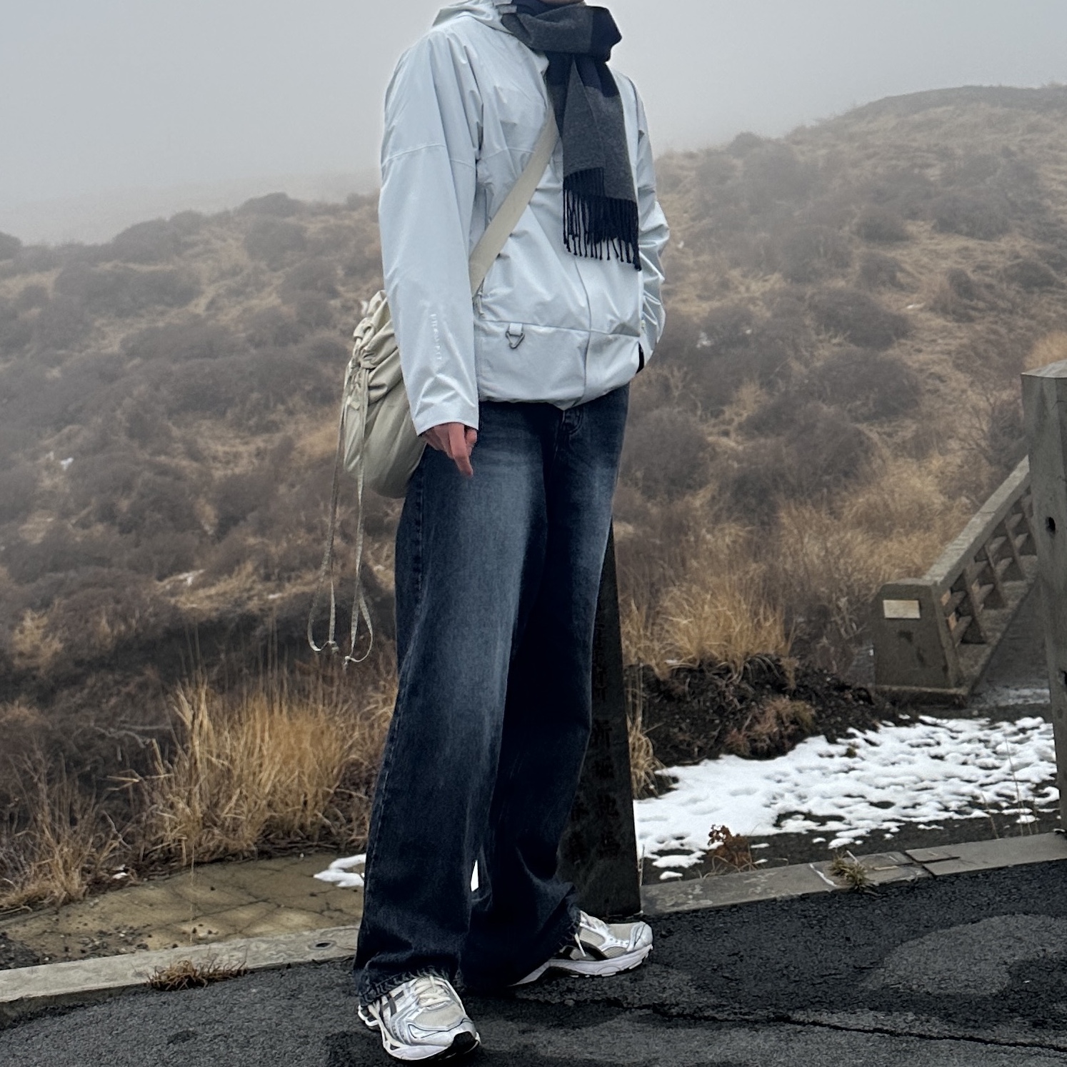 Nike ACG Storm-Fit ADV Cascade Rains Full Zip Jacket Photon Dust - Asia 착용 스타일