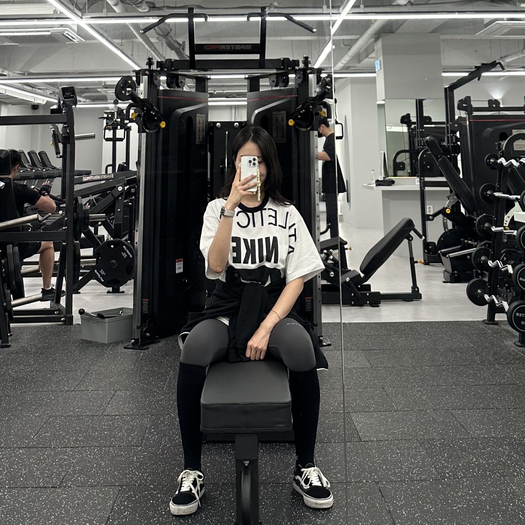 Nike NRG Massive DEPT T-Shirt White - Asia 착용 스타일