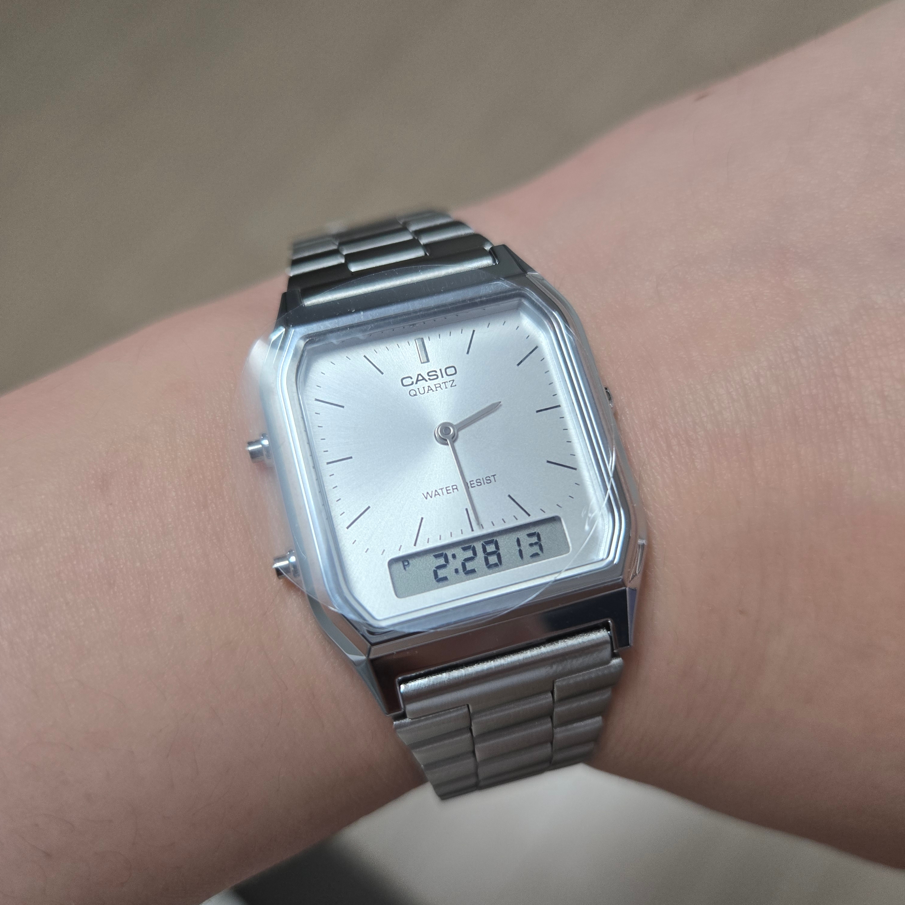 Casio AQ-230A-7AMQY 착용 스타일