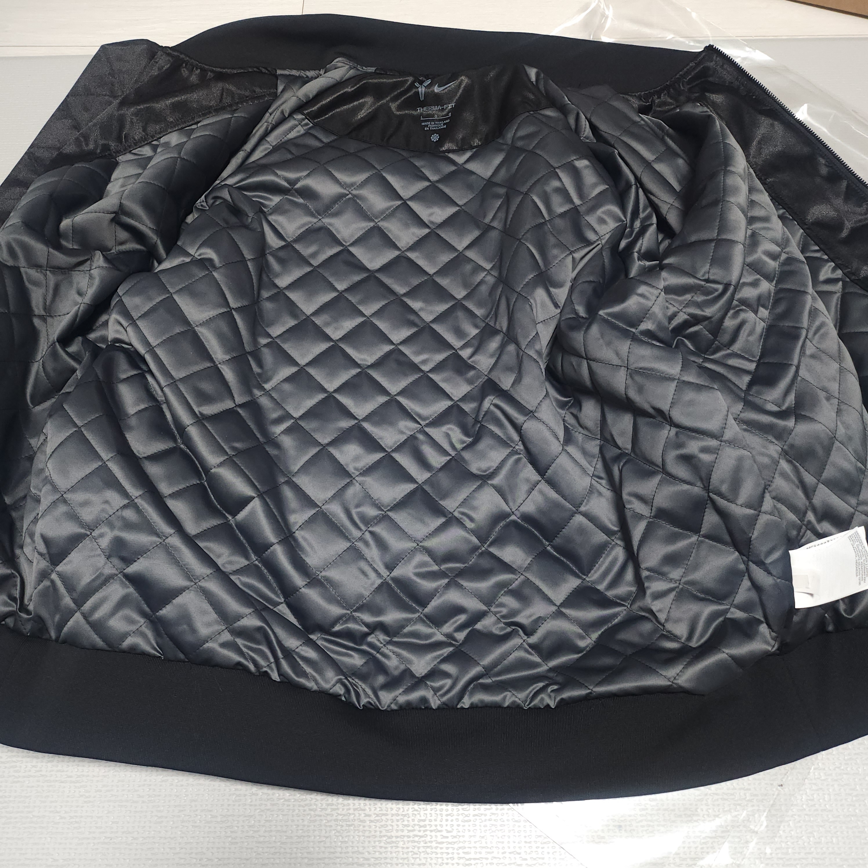 Nike Kobe Year of Mamba Therma-Fit Insulated Jacket Black - Asia 착용 스타일 - 4
