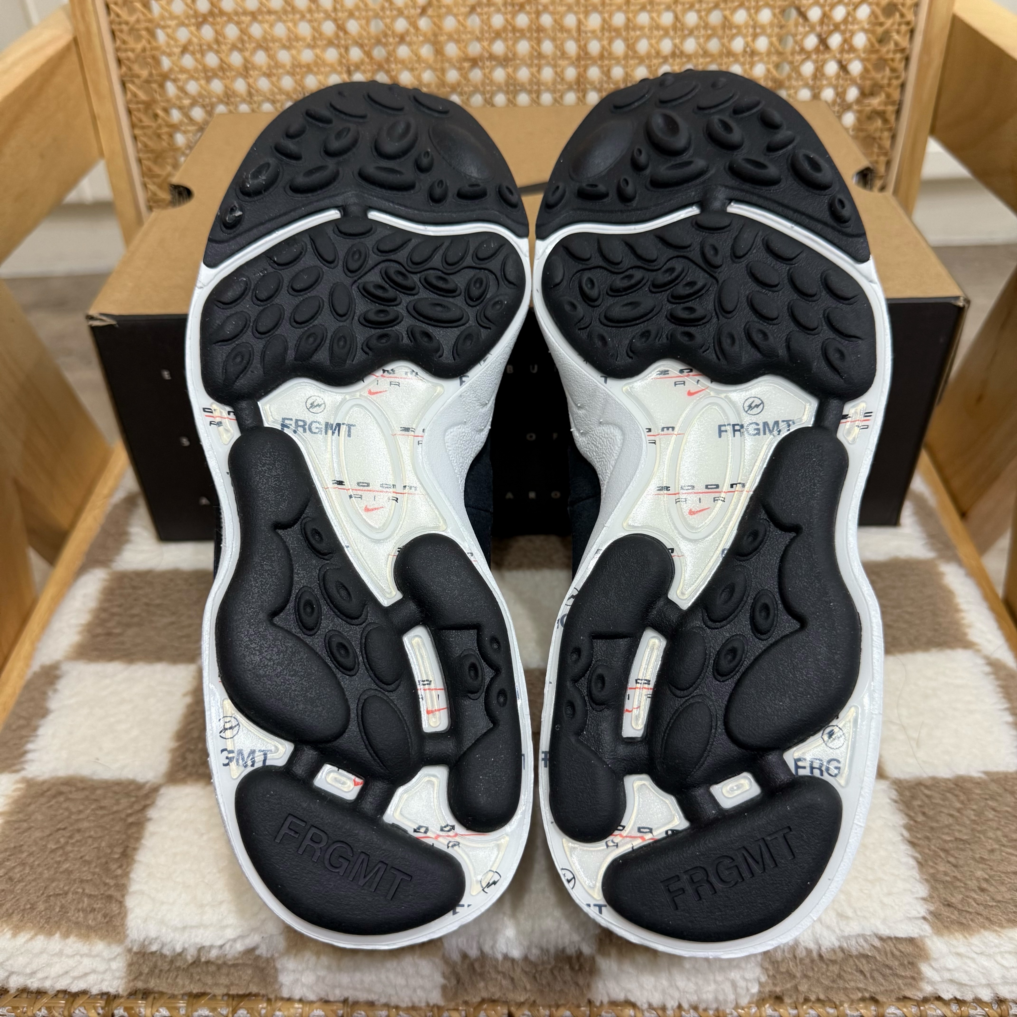 Nike x Fragment Air Zoom Spiridon Blue Void 착용 스타일 - 4
