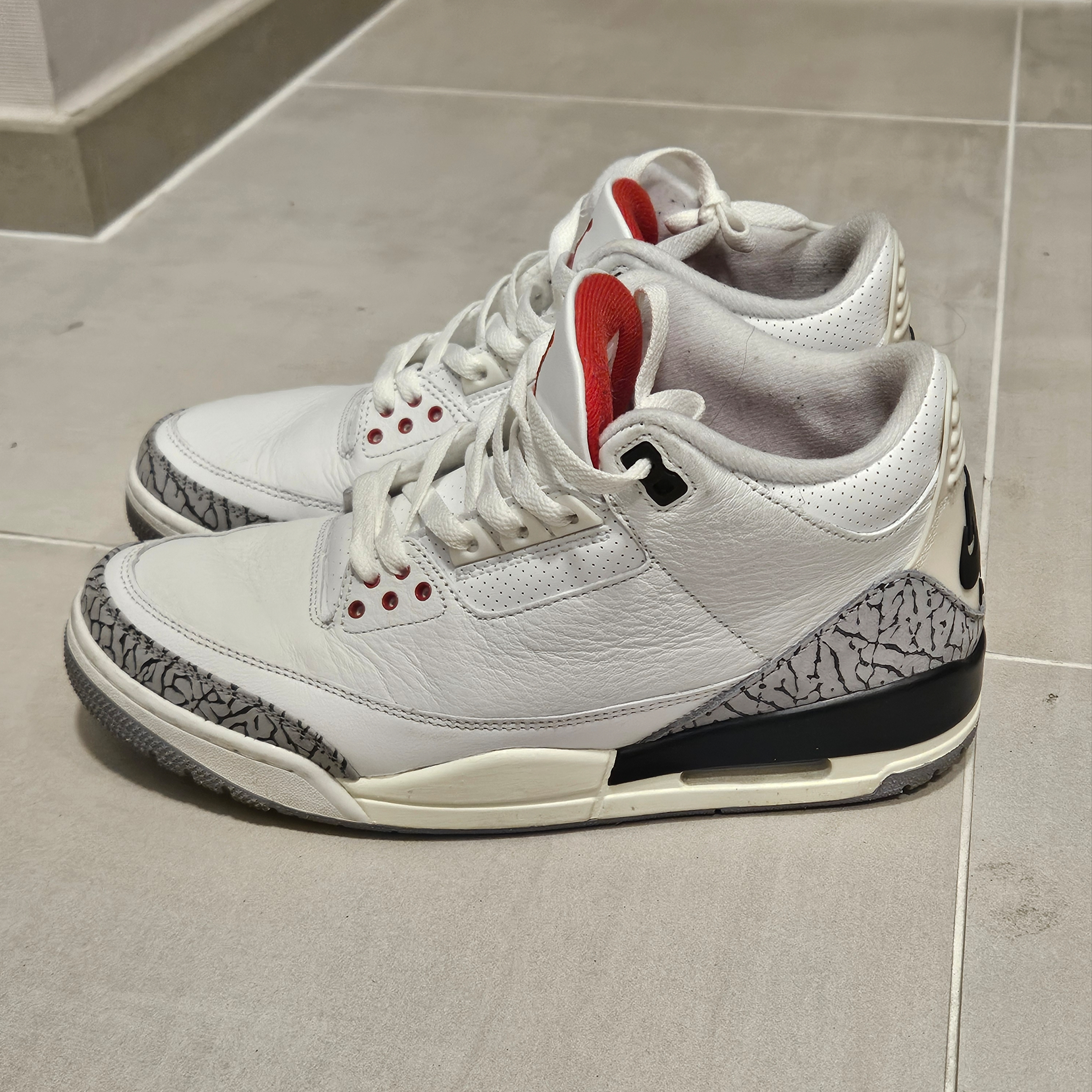 Jordan 3 Retro White Cement Reimagined 착용 스타일