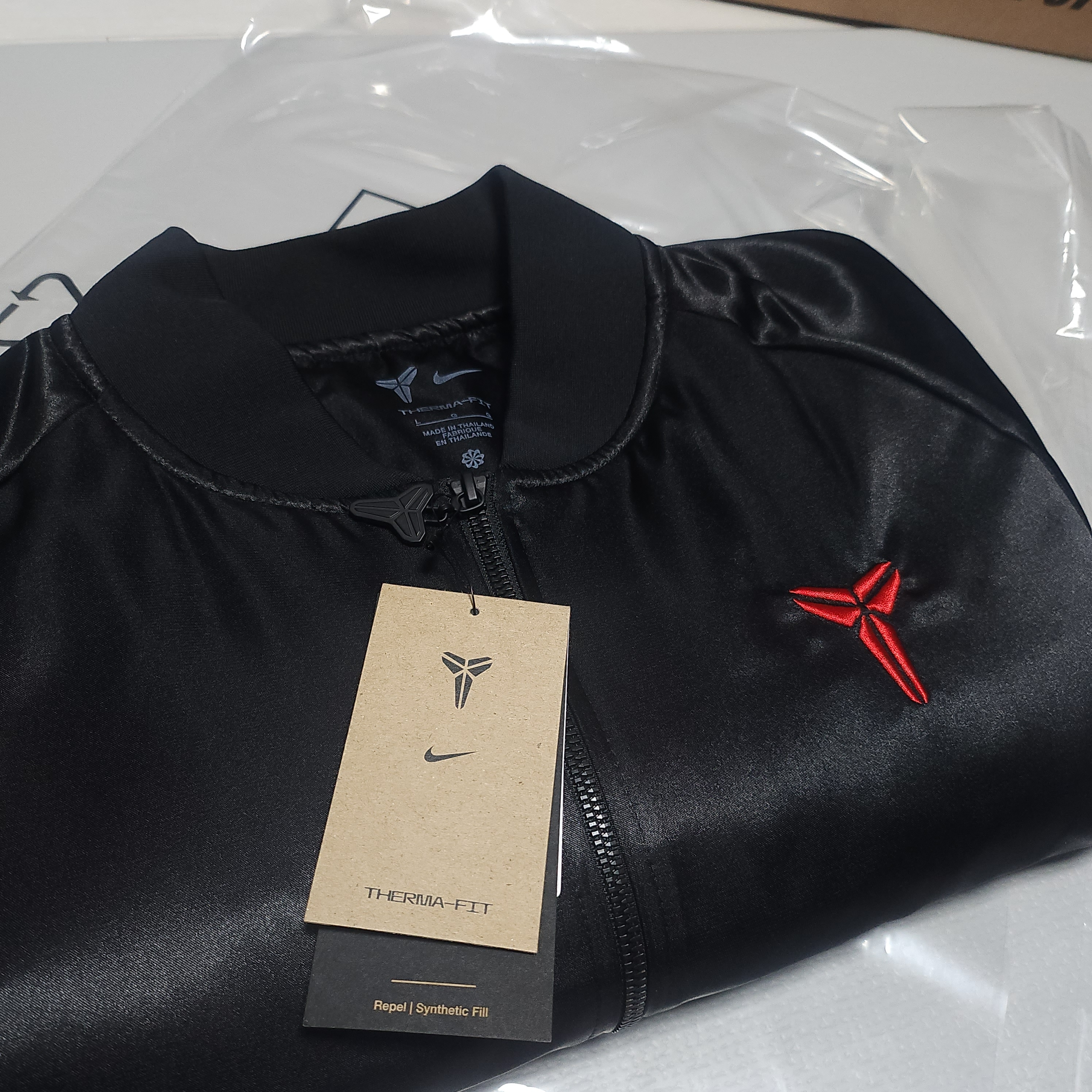 Nike Kobe Year of Mamba Therma-Fit Insulated Jacket Black - Asia 착용 스타일 - 1