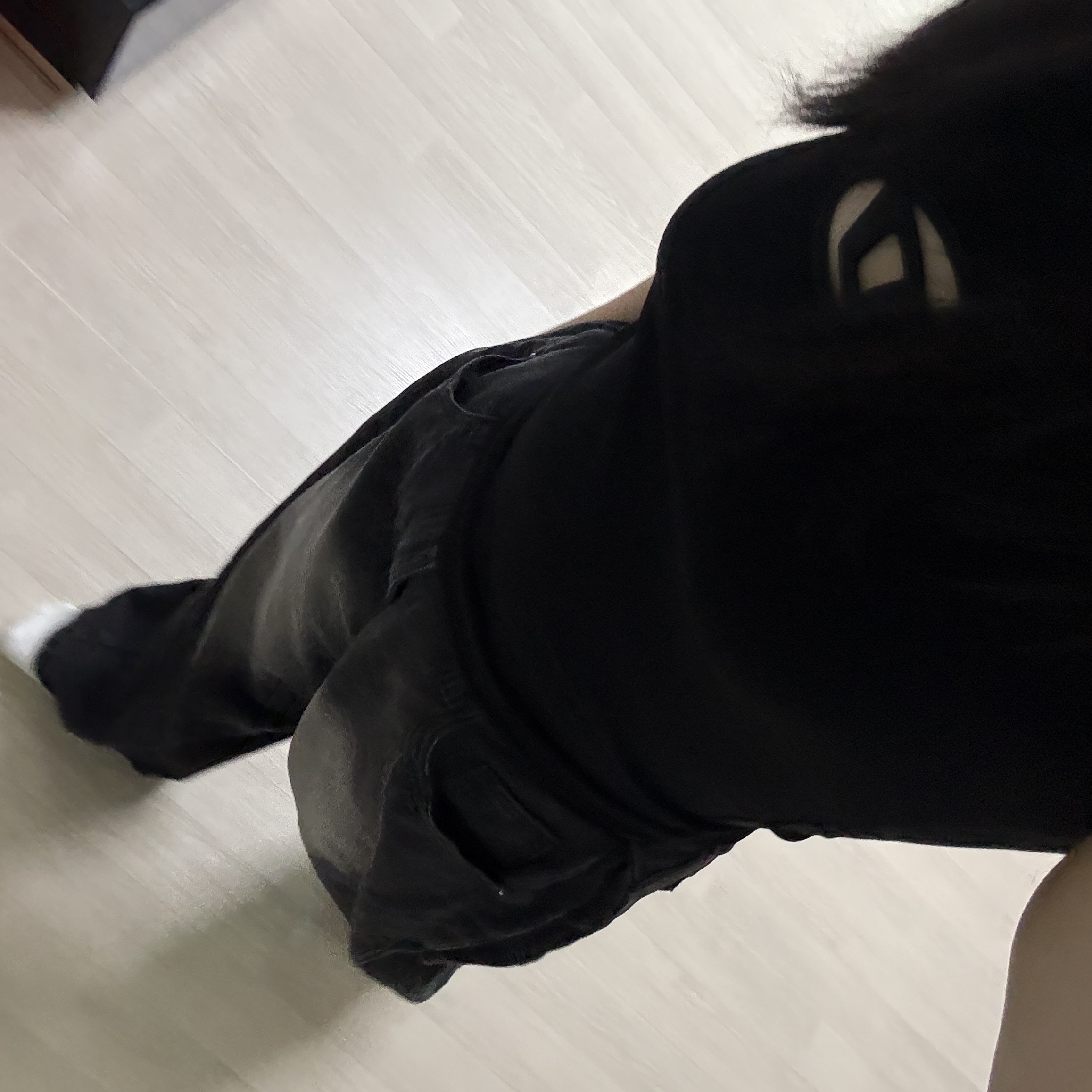 (W) Diesel T-Angie Peekaboo Logo T-Shirt Black 착용 스타일