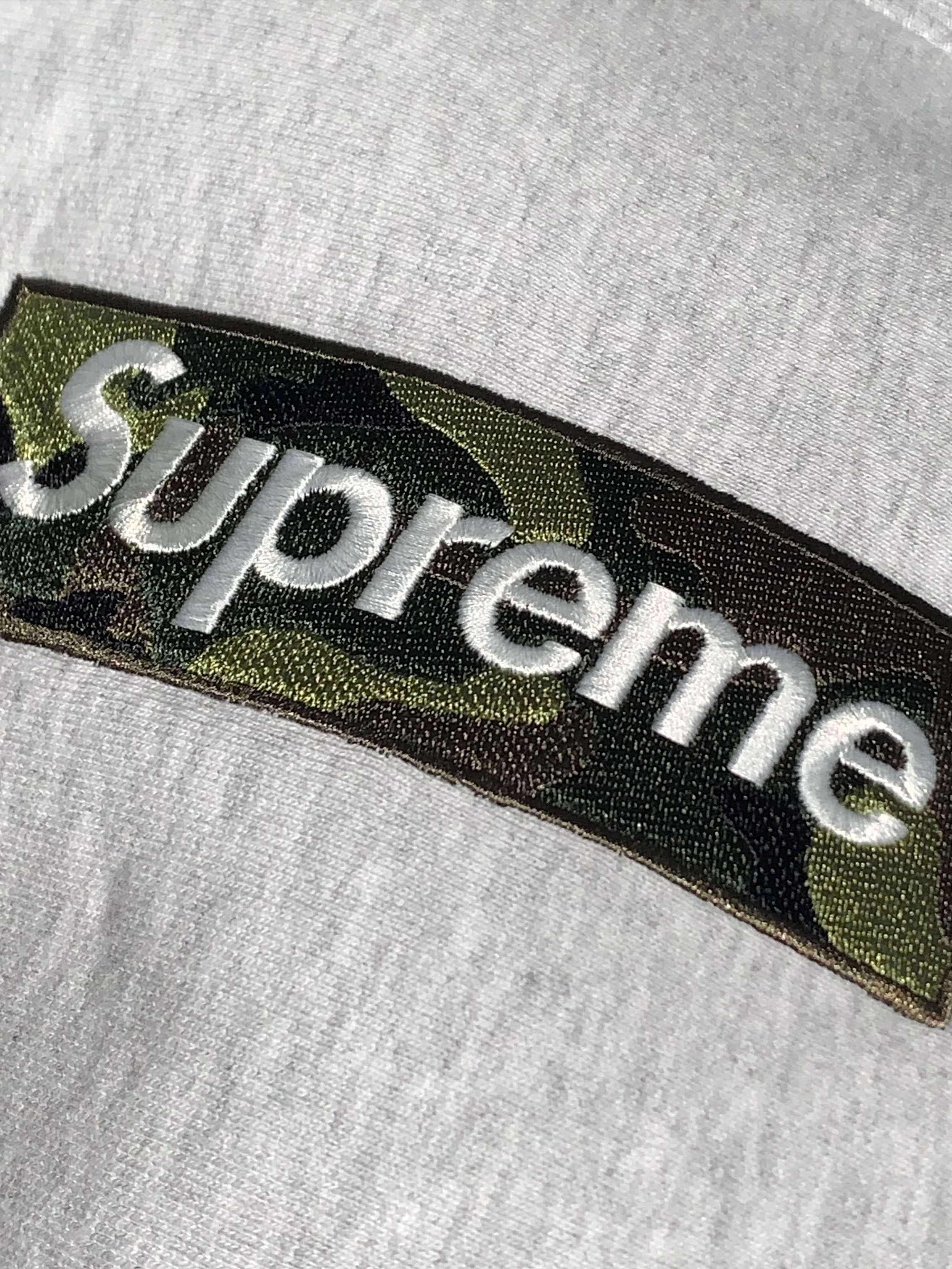 Supreme Box Logo Hooded Sweatshirt Ash Grey - 23FW 착용 스타일 - 1