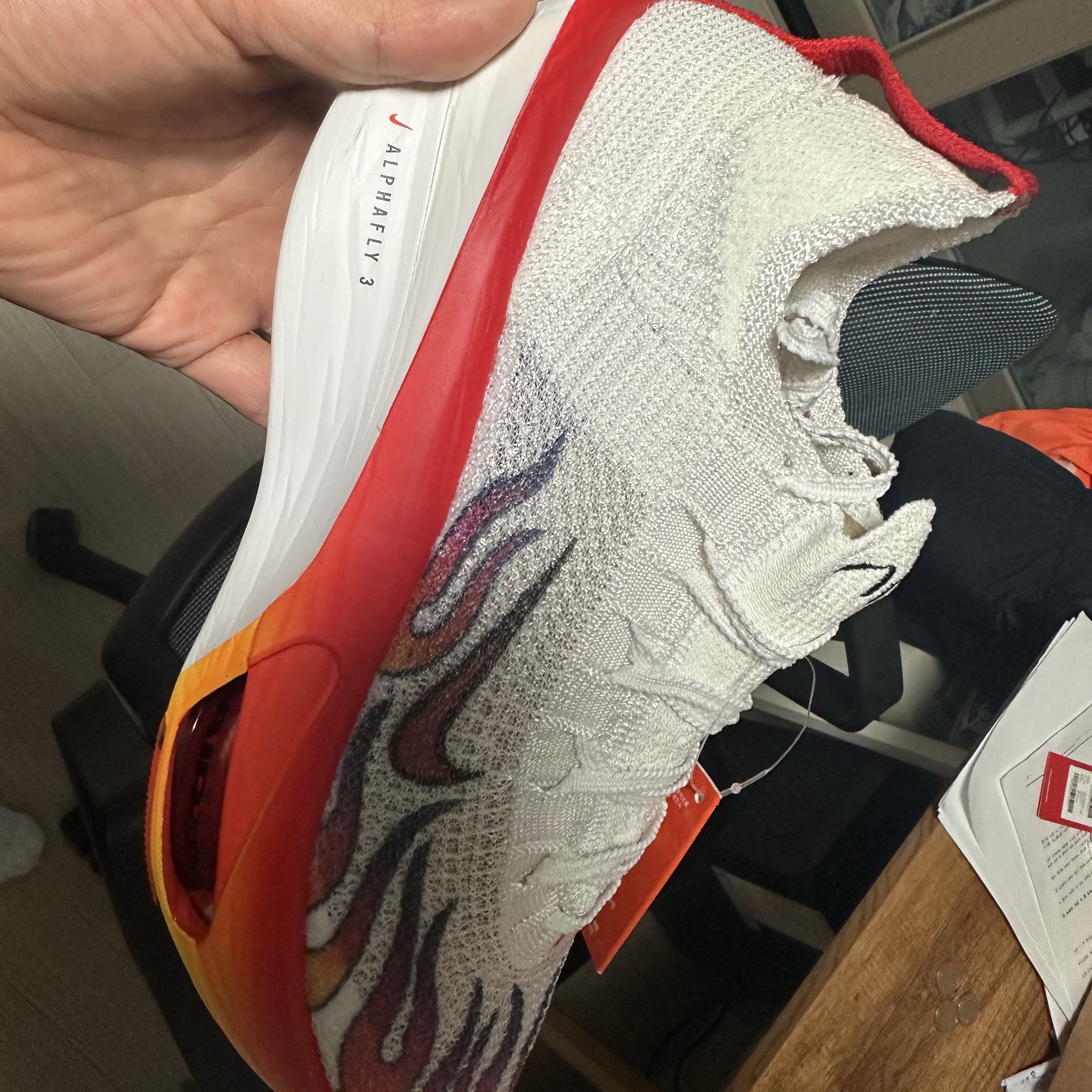 Nike Air Zoom Alphafly Next% 3 PRM White Habanero Red 착용 스타일