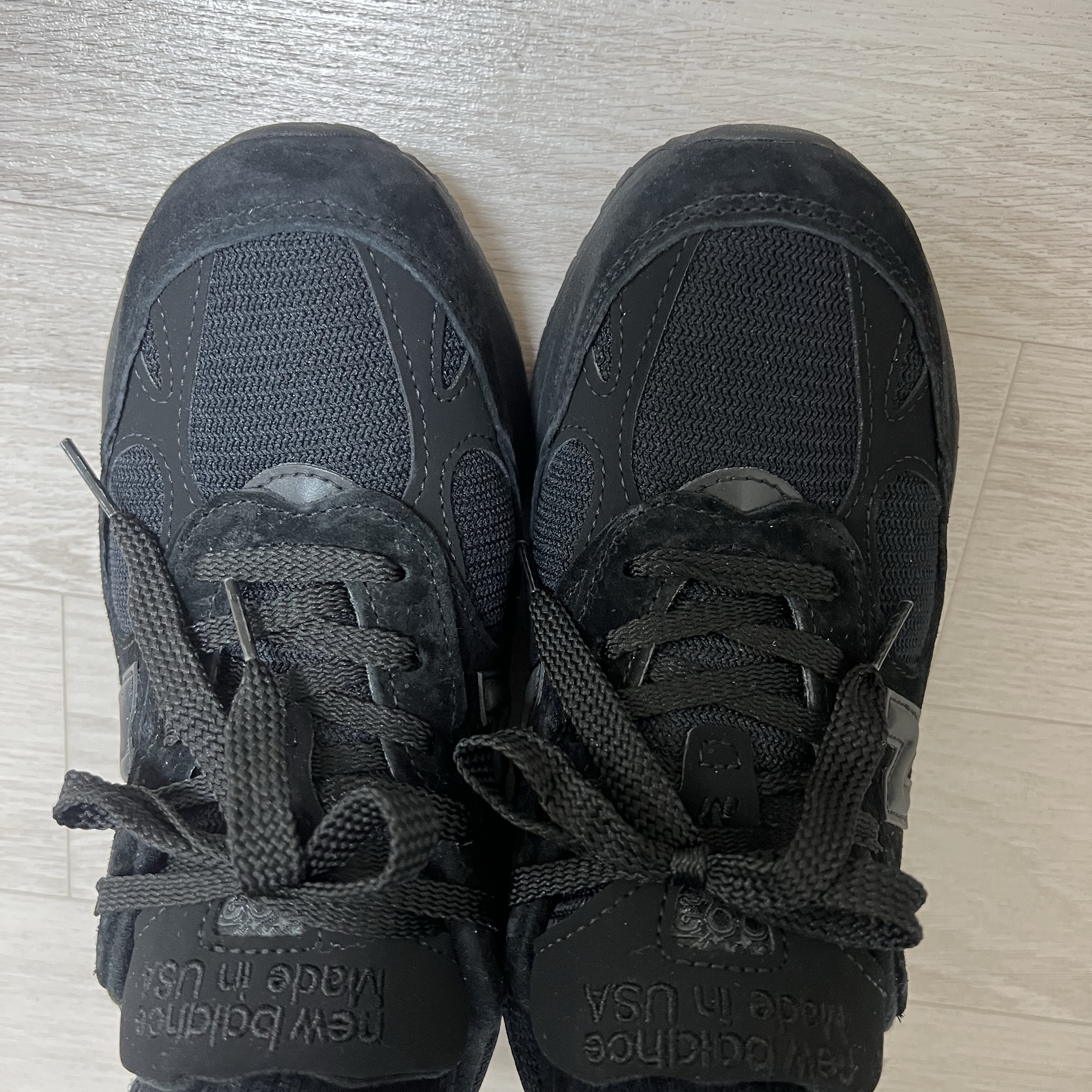 (W) New Balance 993 Made in USA Triple Black - B Standard 착용 스타일