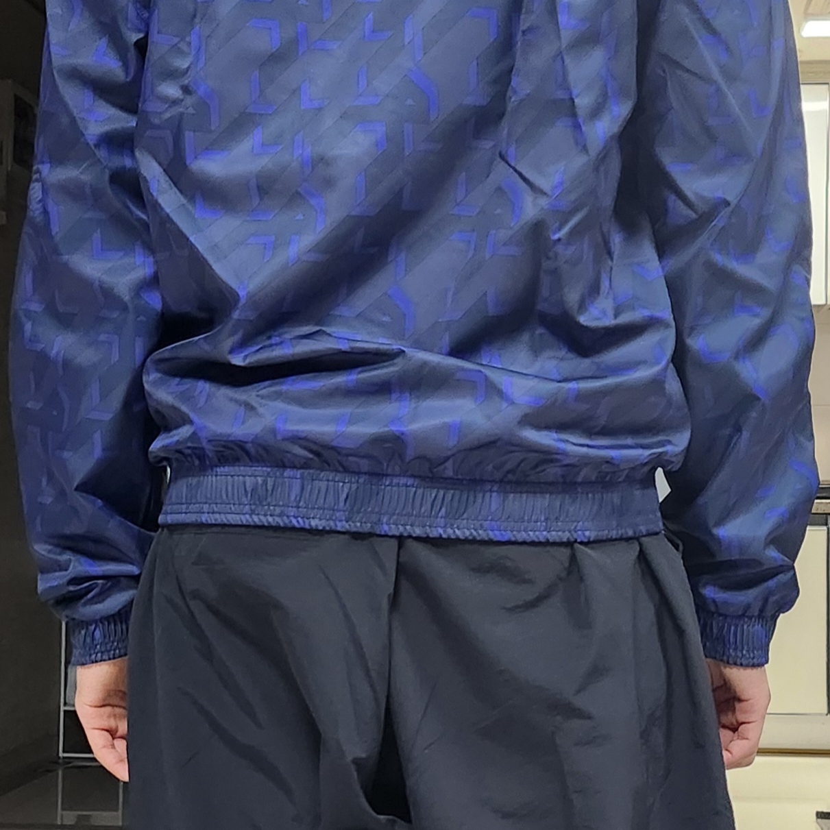 Adidas Real Madrid Anthem Jacket Legend Ink - US Sizing 착용 스타일 - 2