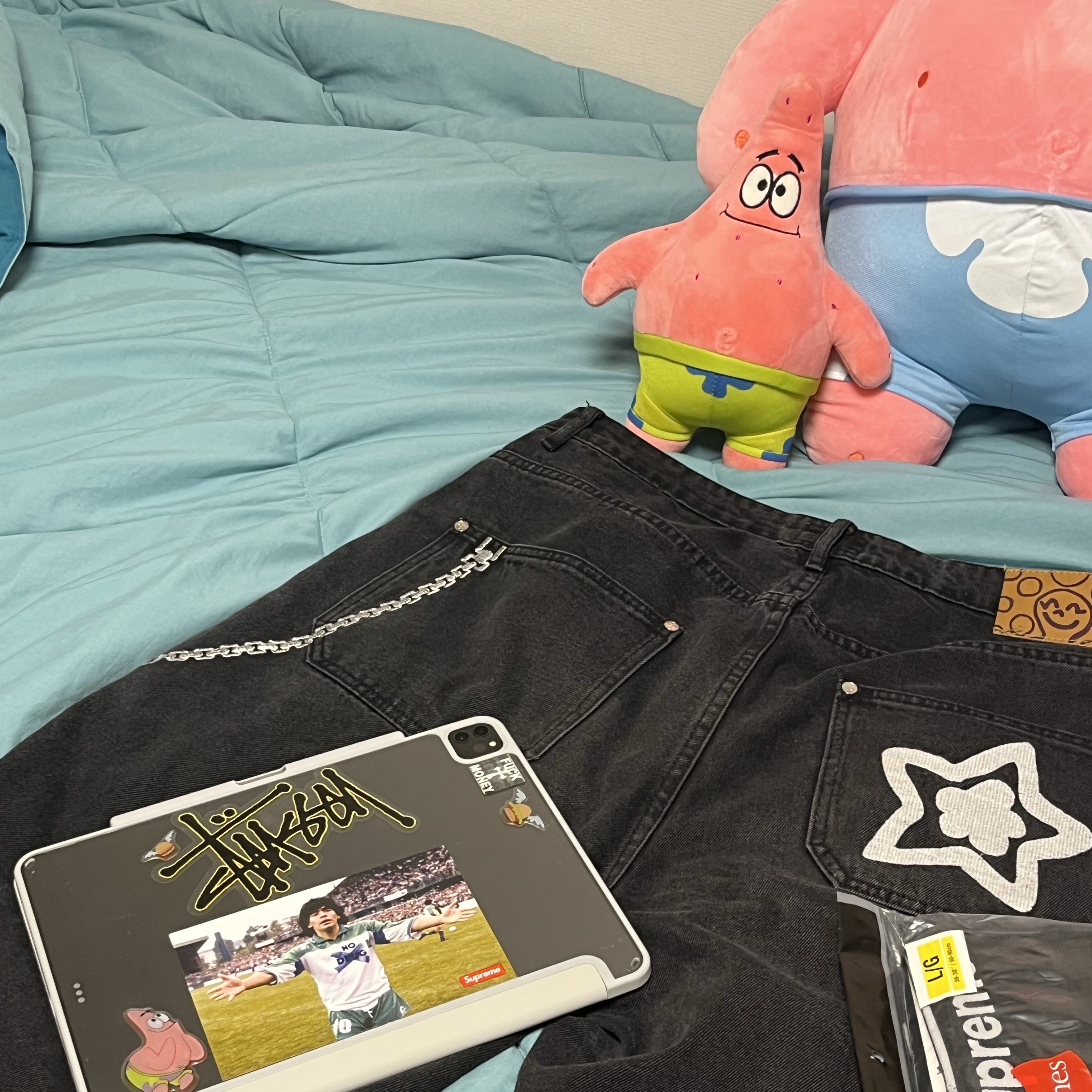 Apple iPad Pro 4th Gen 11-inch Wifi 256GB Space Gray (Korean Ver.), Supreme Hanes Boxer Briefs Black (4 Pack) 착용 스타일 - 1