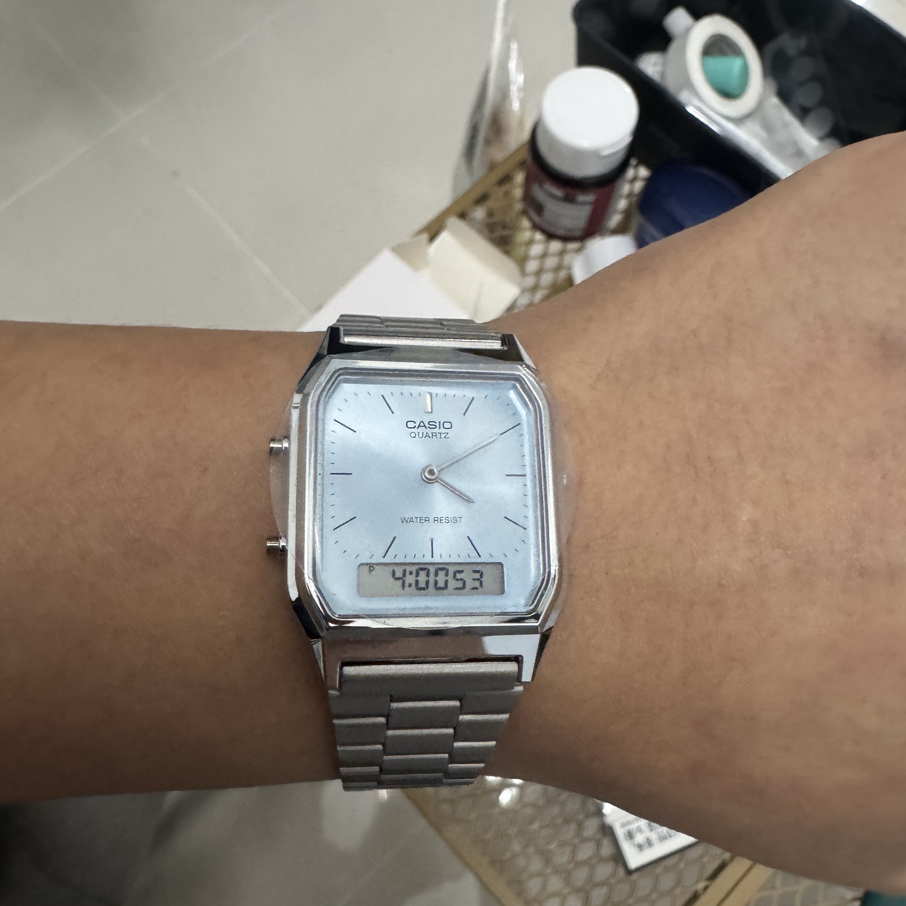 Casio AQ-230A-2A1MQY 착용 스타일