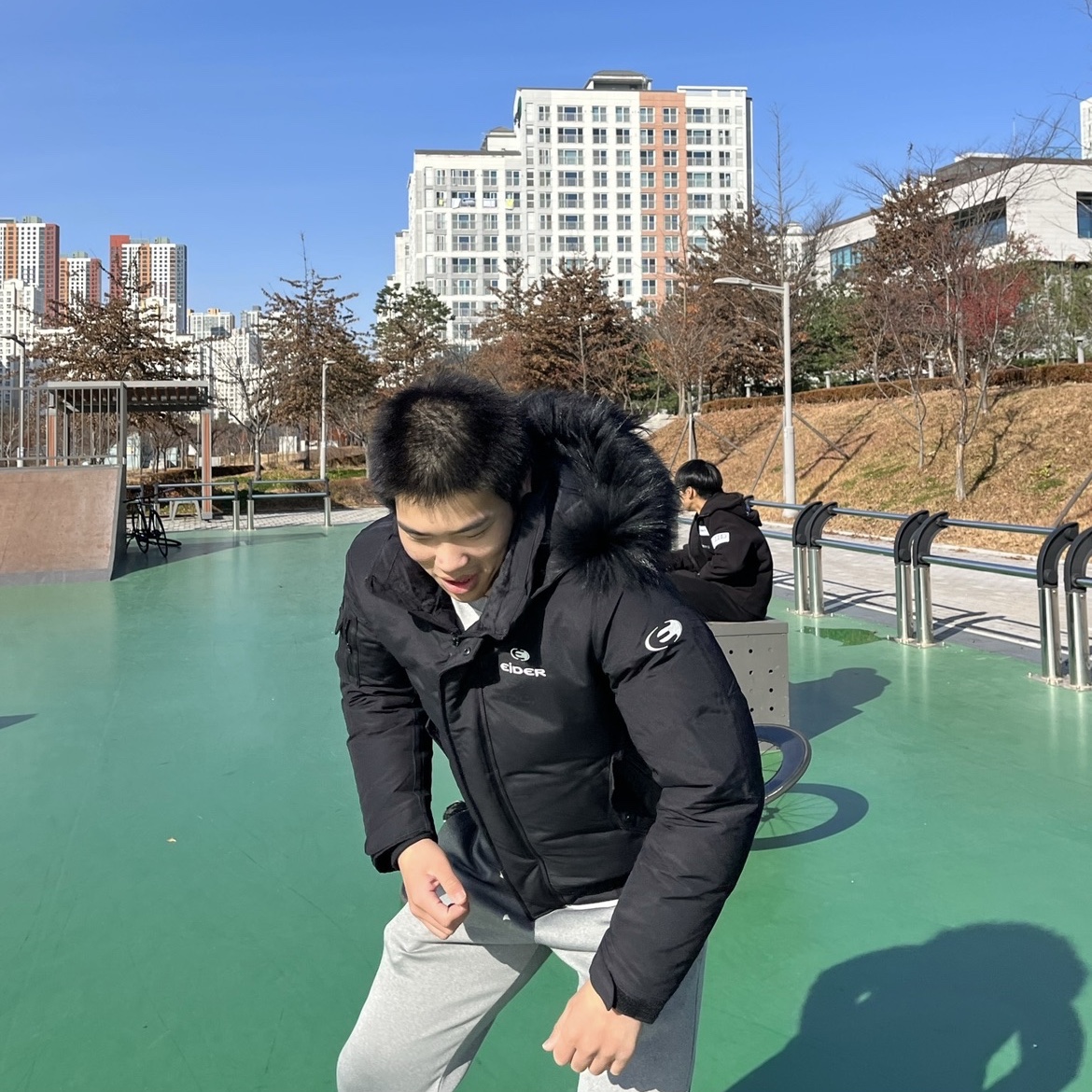 Nike Dri-Fit Legend Sleeveless Fitness T-Shirt Black - Asia, The North Face White Label Novelty Nuptse RDS Down Jacket Ivory 착용 스타일 - 10