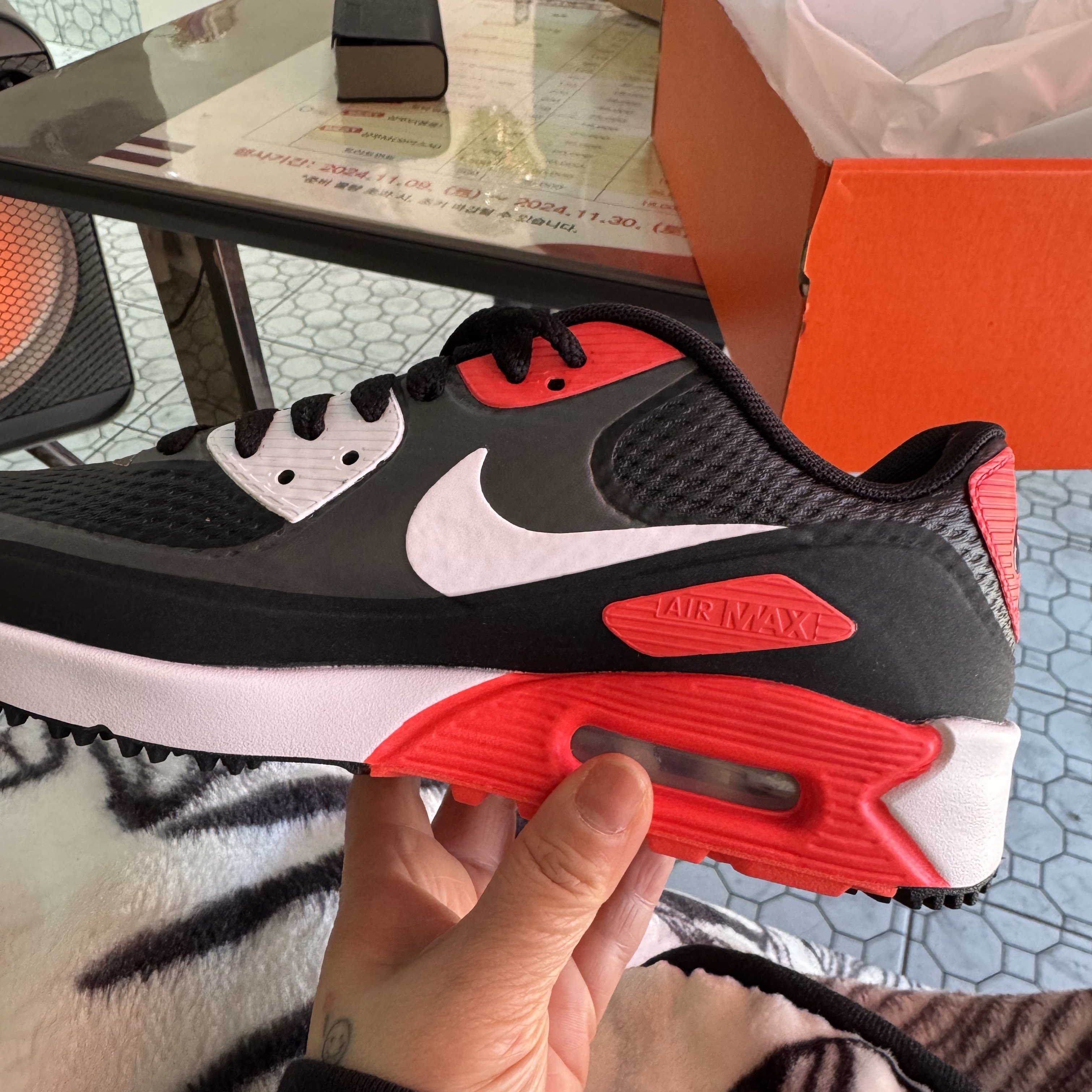 Nike Air Max 90 G Iron Grey Black 착용 스타일