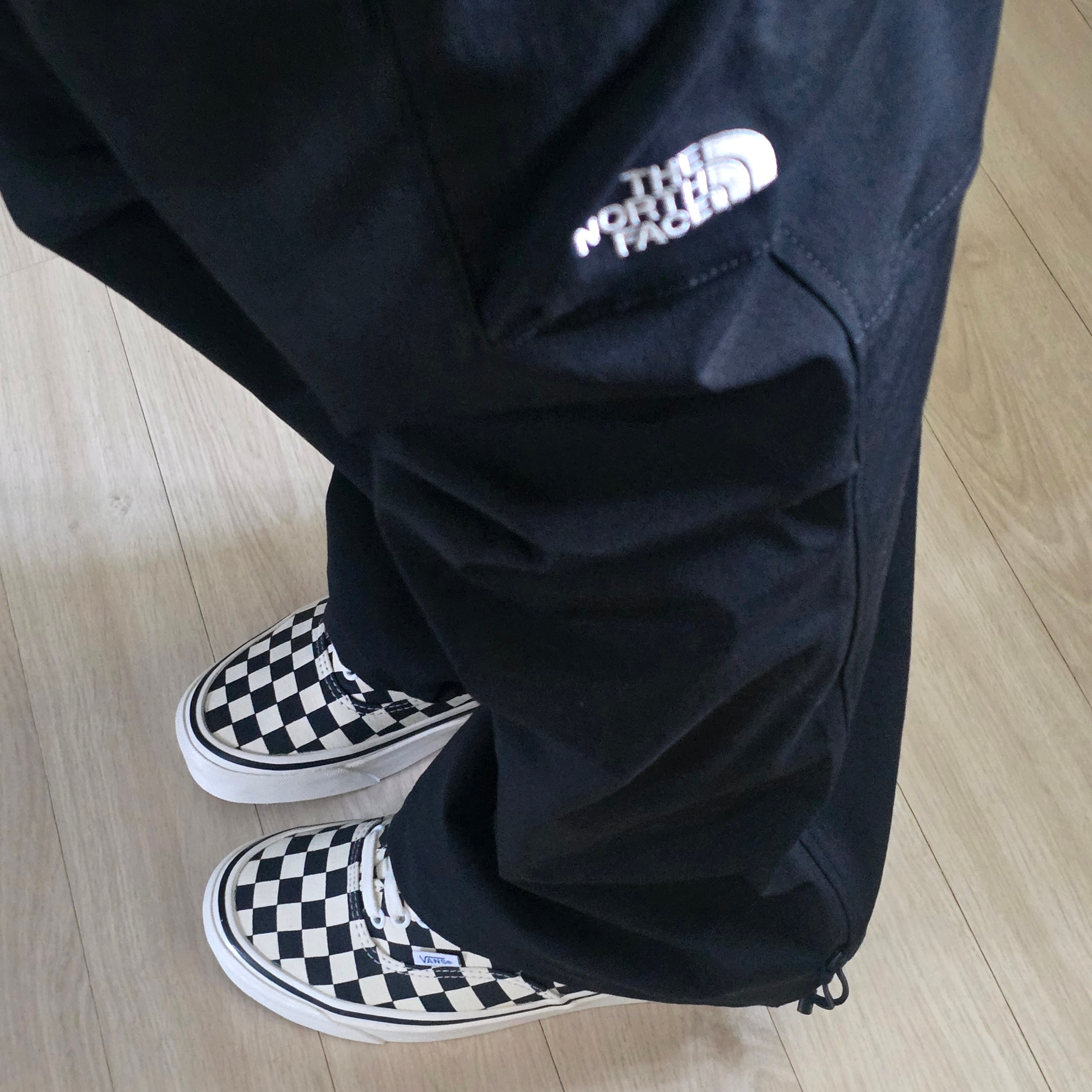 Vans Authentic 44 DX Anaheim Factory Black 착용 스타일 - 3