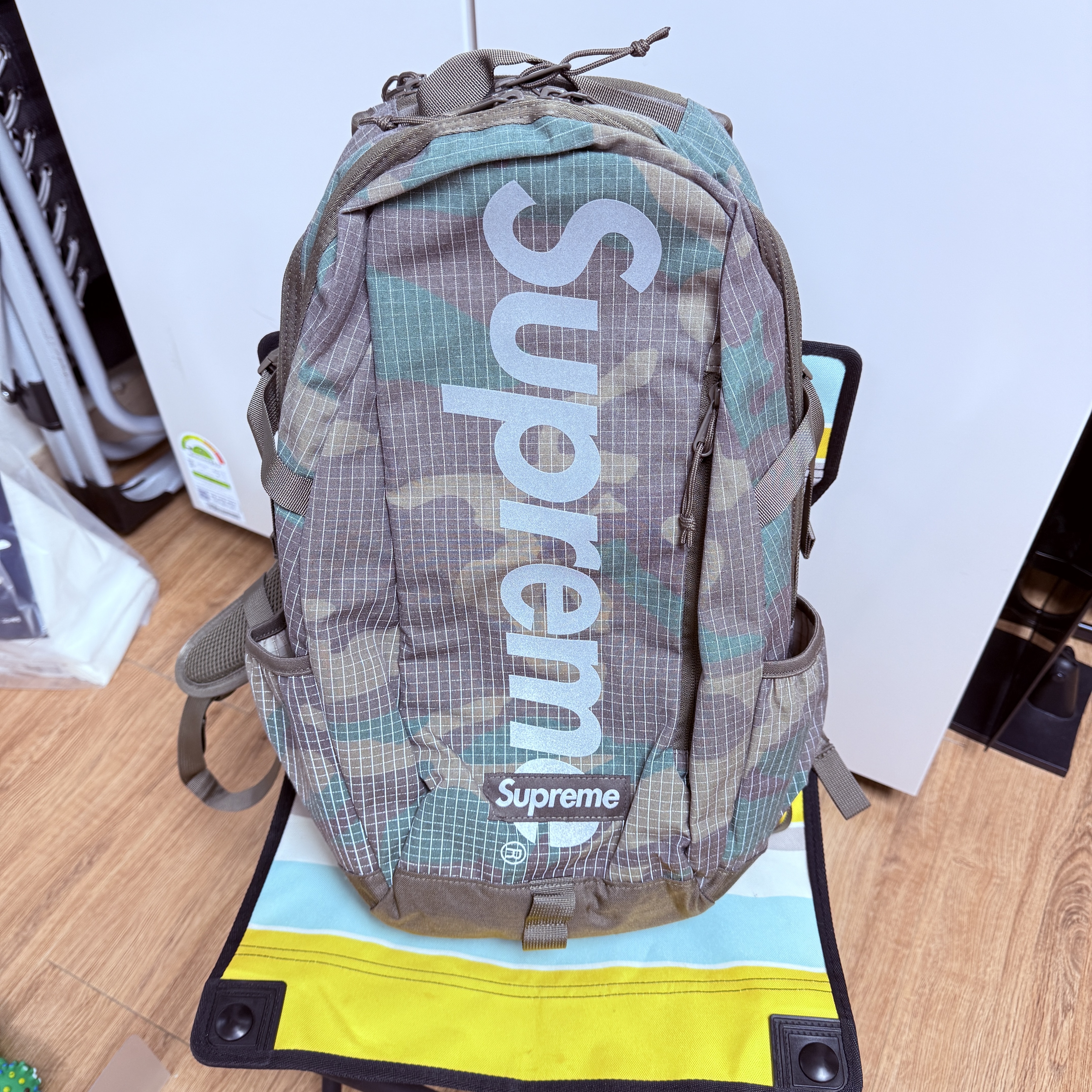 Supreme Backpack Woodland Camo - 24SS 착용 스타일