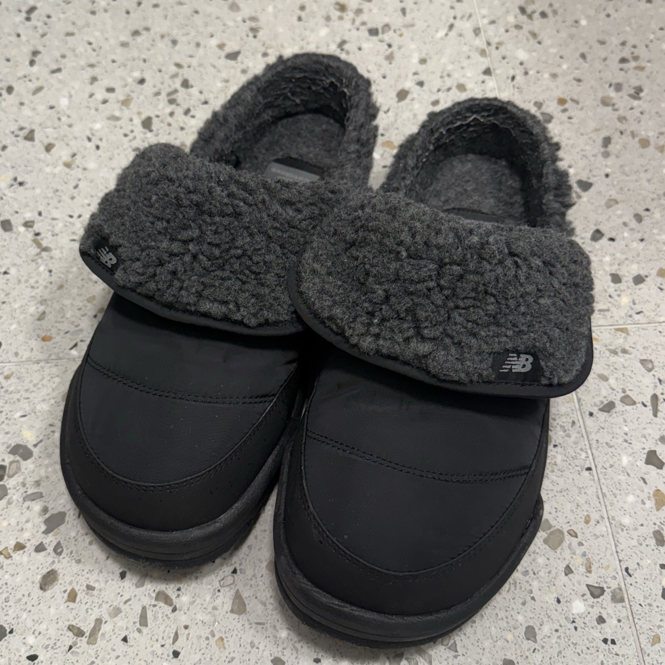 New Balance Puflee v2 Black 착용 스타일