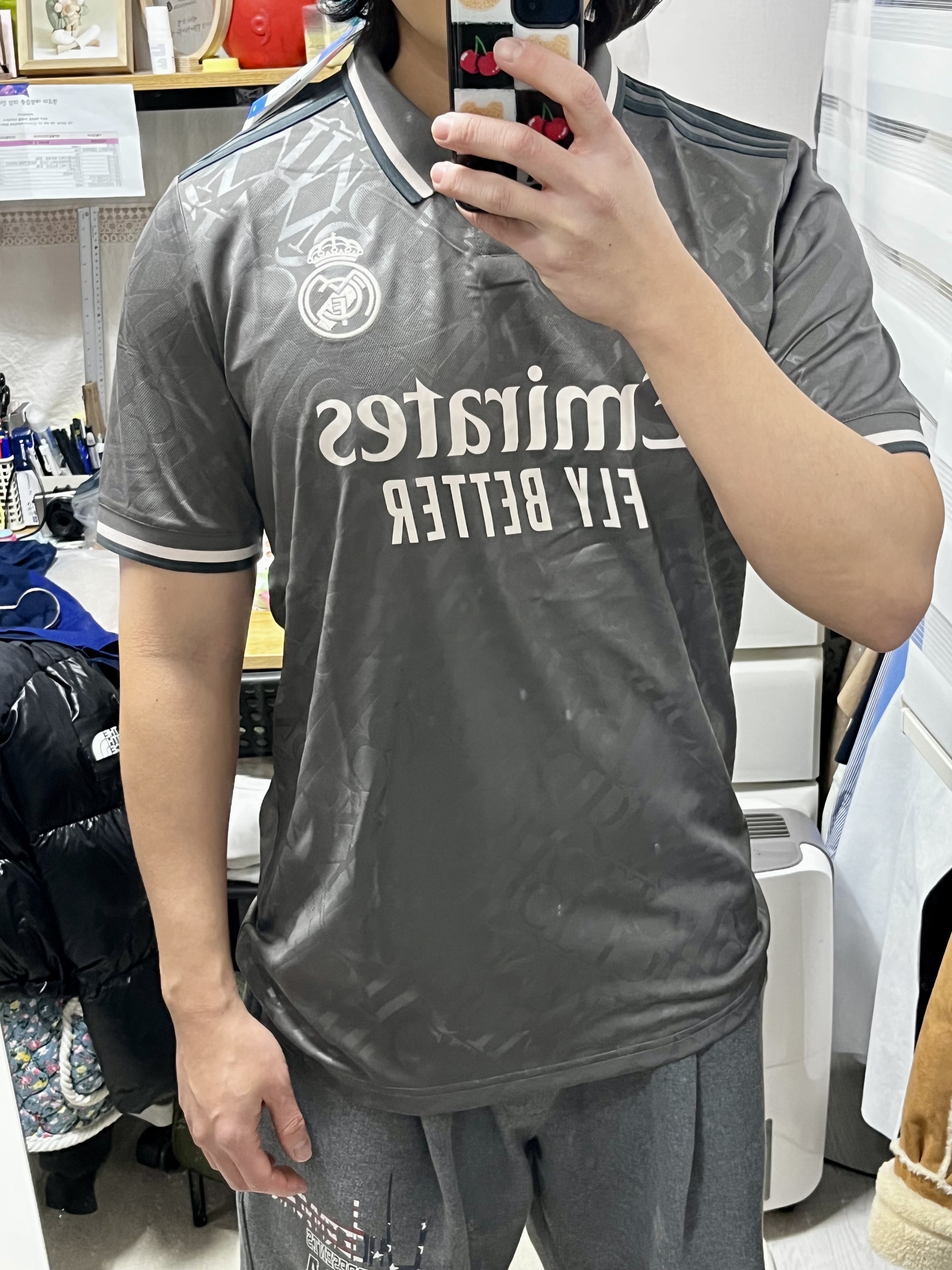 Adidas Real Madrid 2024/25 3rd Jersey Charcoal - KR Sizing (Non Marking Ver.) 착용 스타일 - 2