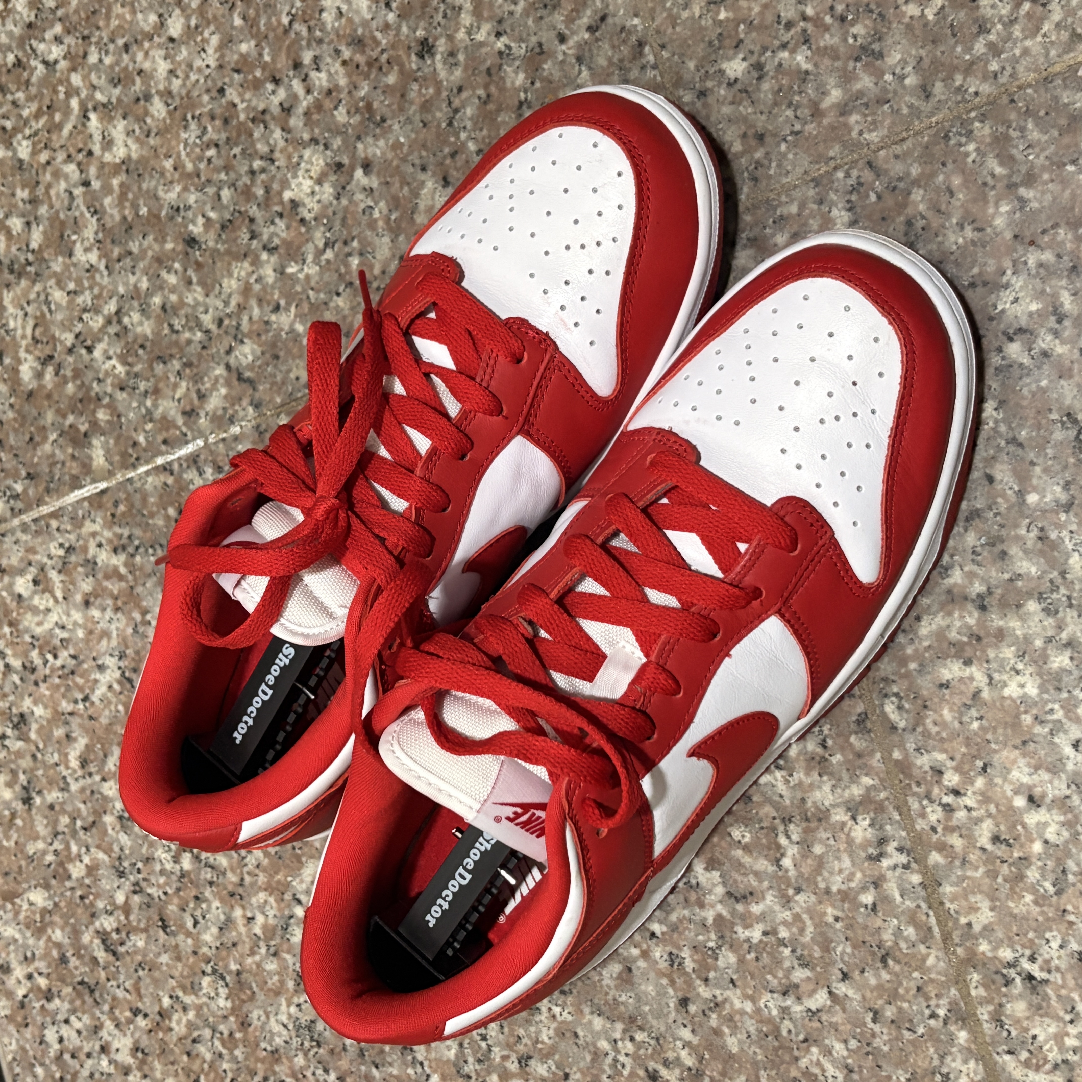Nike Dunk Low SP White and University Red 2023 착용 스타일