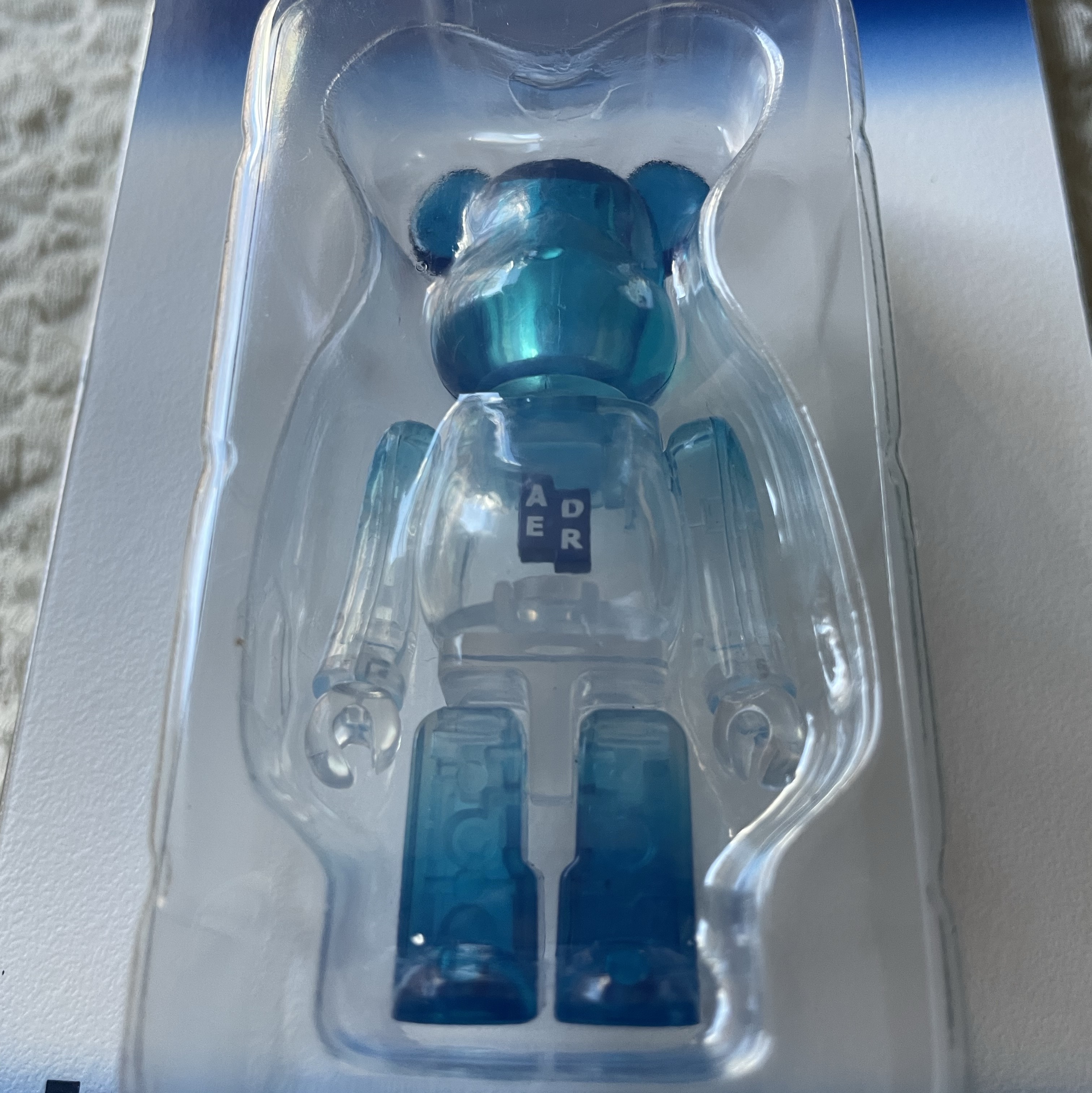 Bearbrick x Ader Error 100% 착용 스타일 - 2